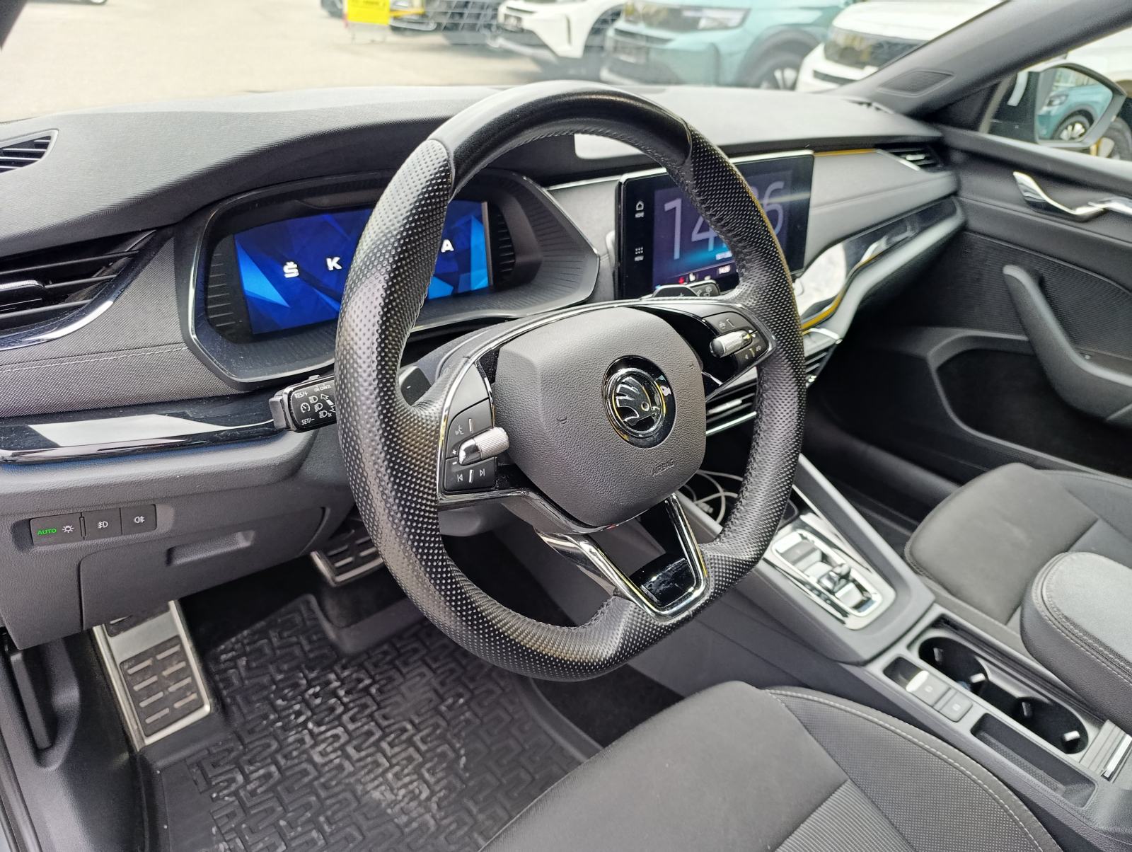 Škoda Octavia Combi 2.0 TDI 4X4 DSG, LED svjetla, jamstvo 4.g., fotografija 16