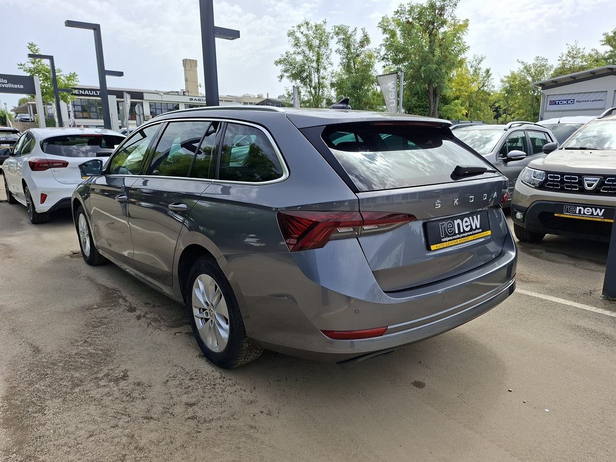 Škoda Octavia Combi 2,0 TDI Ambition DSG, fotografija 4