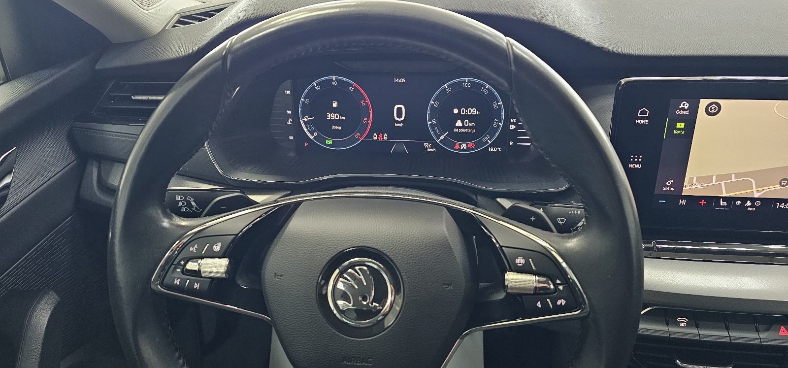 Škoda Octavia Combi 2,0 TDI automatik,LEASING DO 7g.BEZ UČEŠĆA, fotografija 16