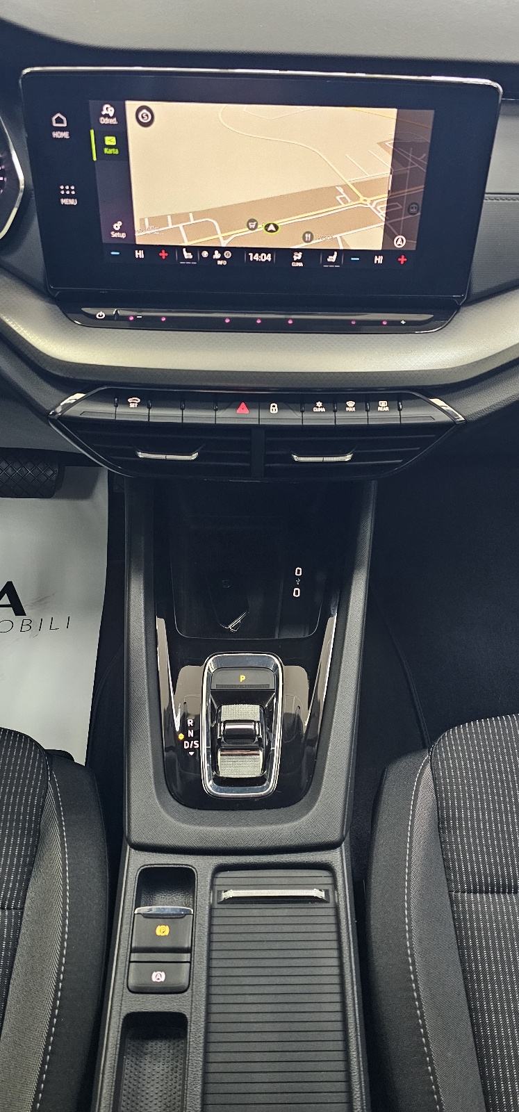 Škoda Octavia Combi 2,0 TDI automatik,LEASING DO 7g.BEZ UČEŠĆA, fotografija 15