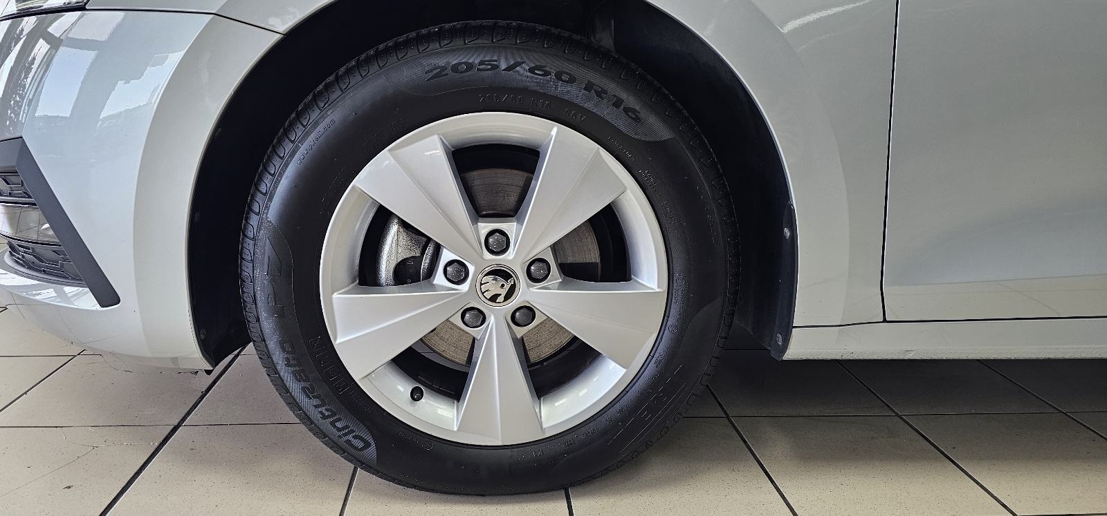 Škoda Octavia Combi 2,0 TDI automatik,LEASING DO 7g.BEZ UČEŠĆA, fotografija 10