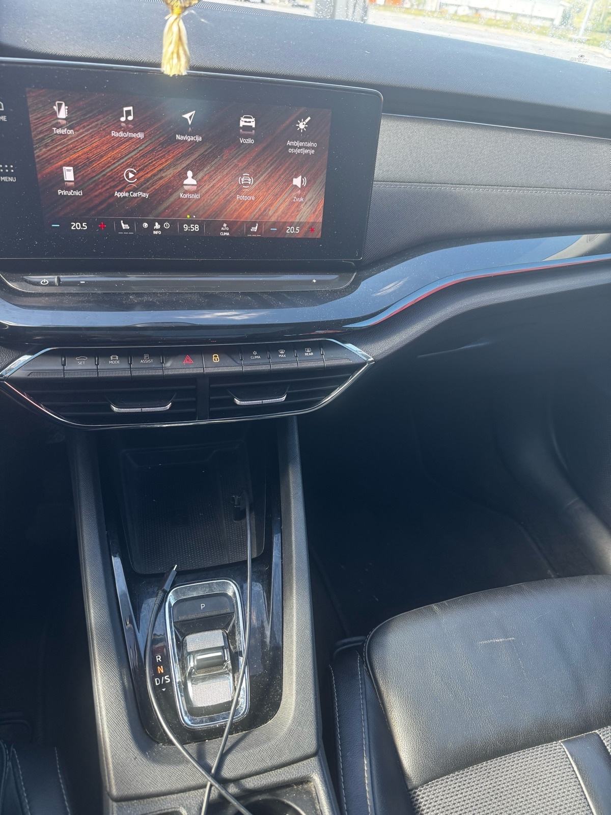 Škoda Octavia Combi 2,0 TDI automatik, fotografija 6