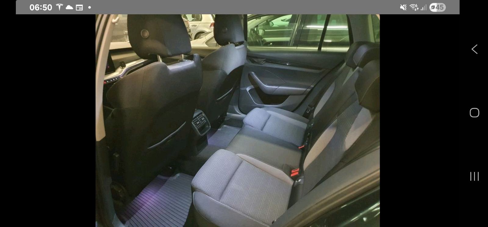 Škoda Octavia2,0 TDI dsg Executive oprema top stanje u pdv, fotografija 9
