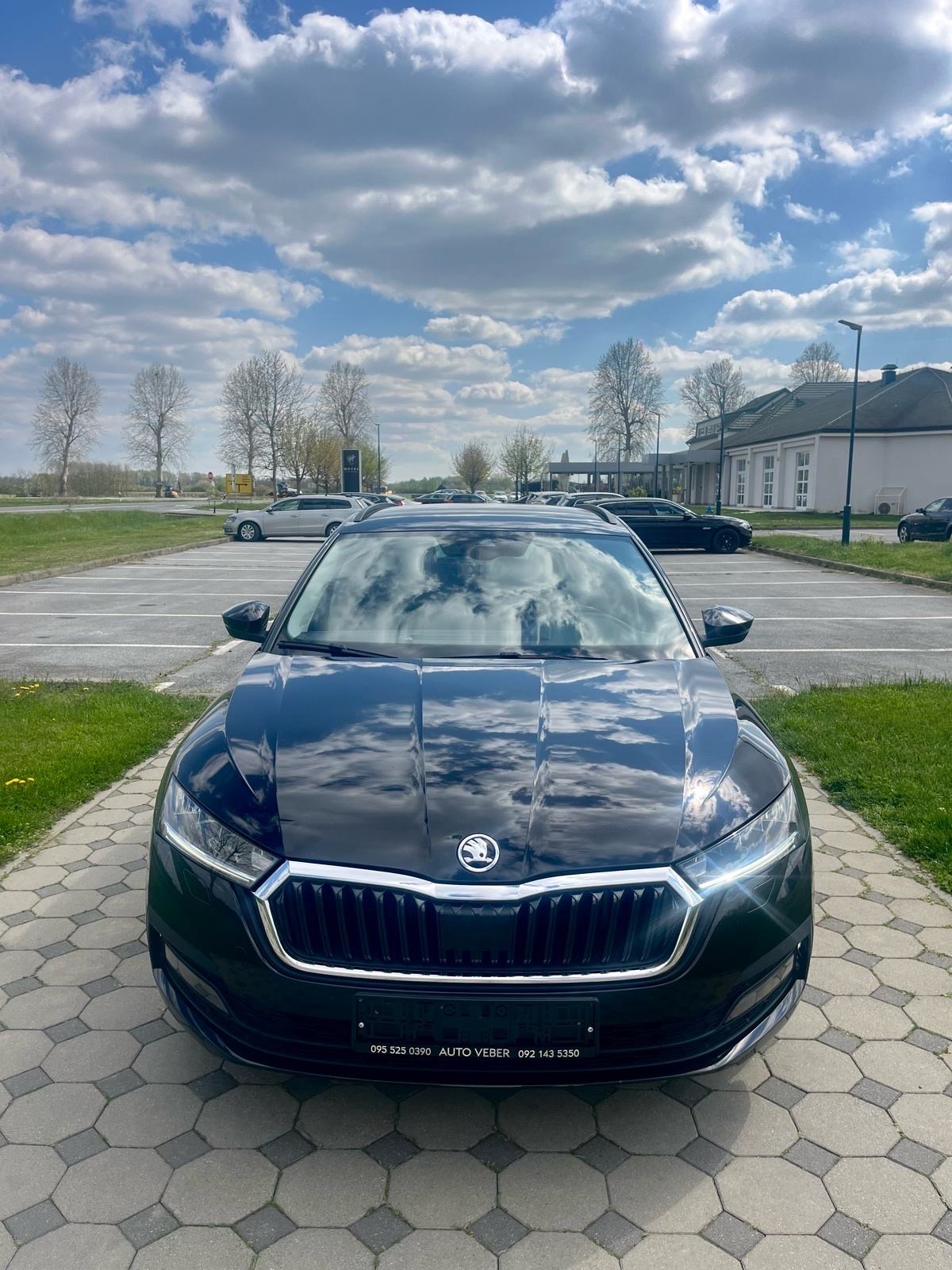 Škoda Octavia Combi 2,0 TDI automatik, fotografija 8