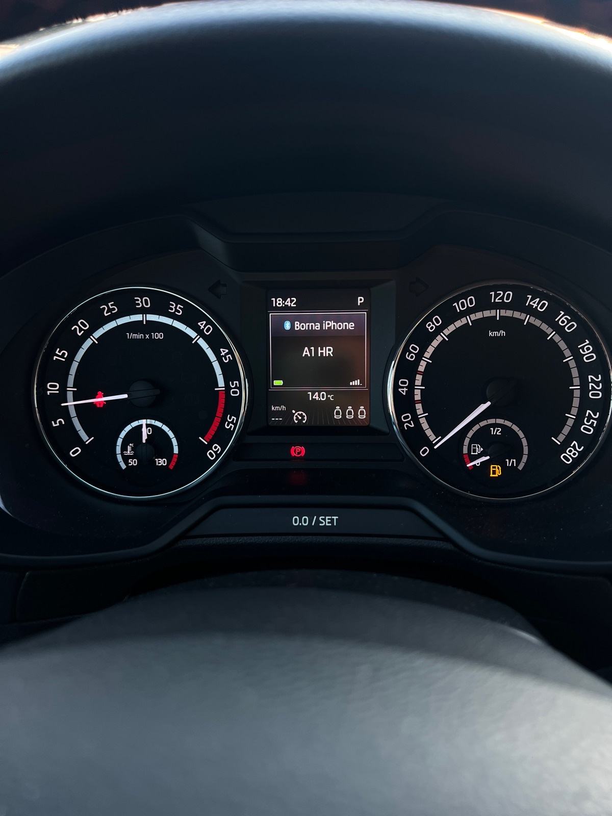 Škoda Octavia Combi 2,0 TDI VRS automatik, fotografija 10