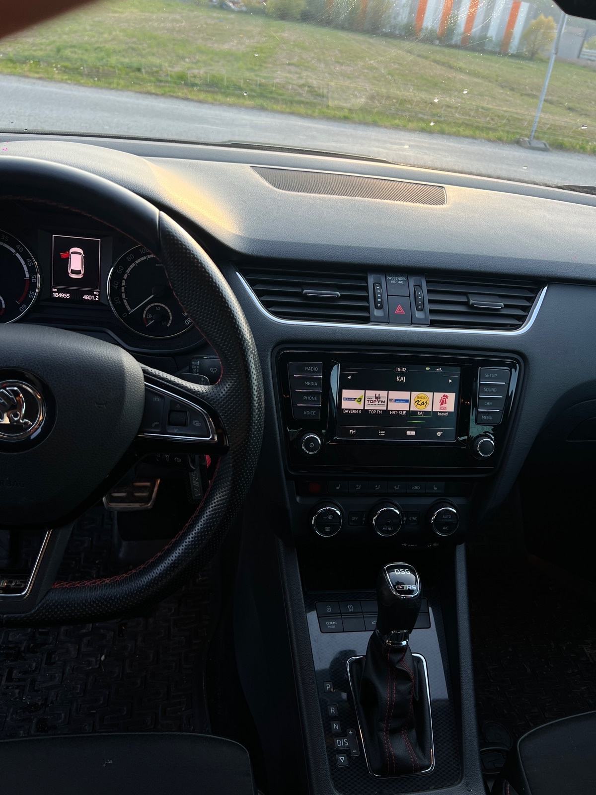 Škoda Octavia Combi 2,0 TDI VRS automatik, fotografija 12