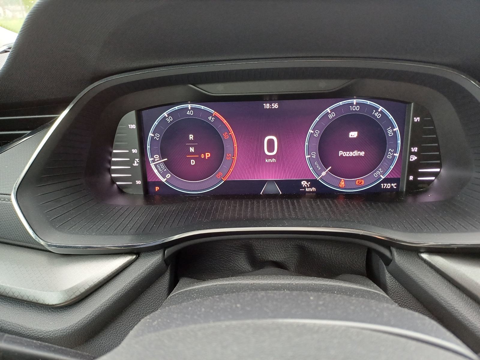 Škoda Octavia Combi 2,0 TDI automatik, fotografija 5