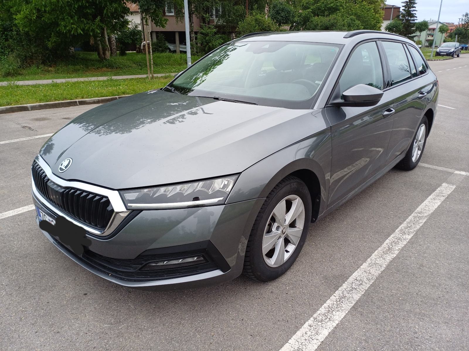 Škoda Octavia Combi 2,0 TDI automatik, fotografija 10