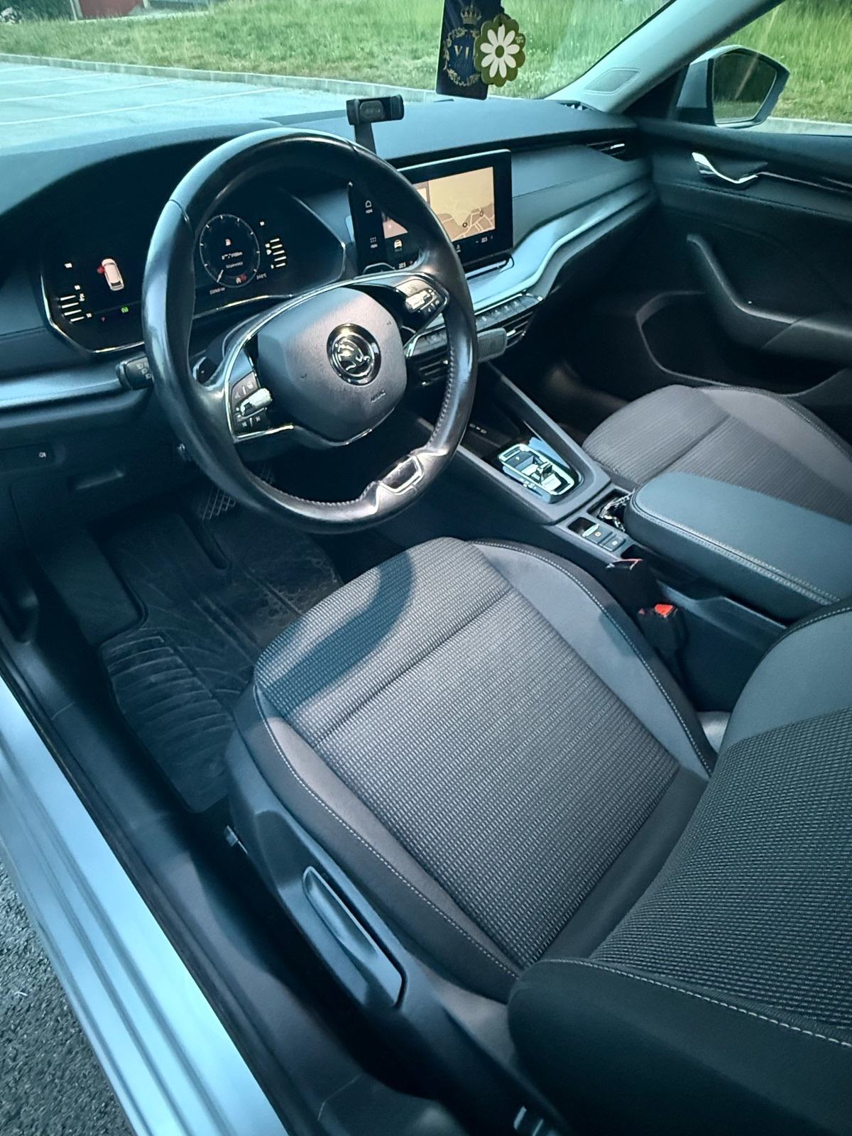 Škoda Octavia Combi 2,0 TDI automatik, fotografija 9