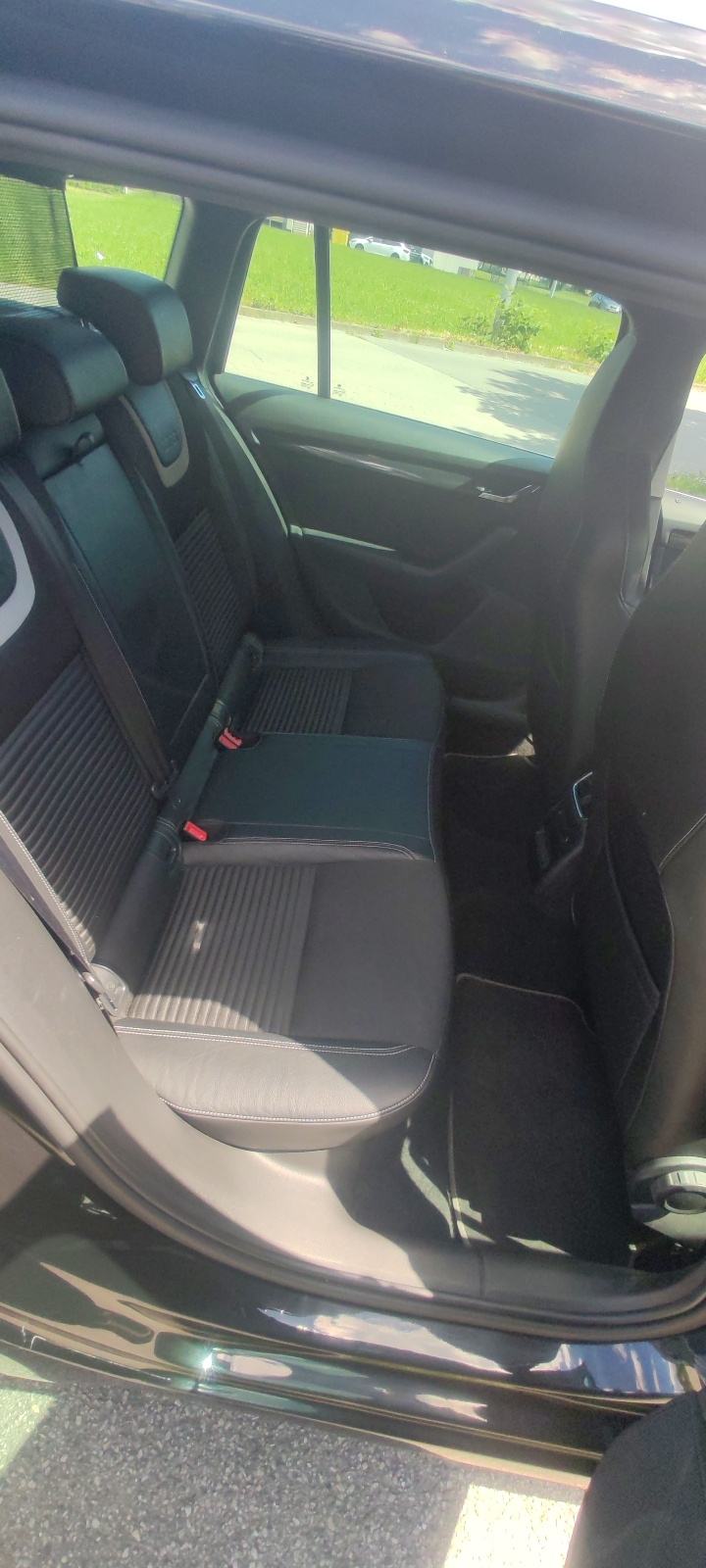 Škoda Octavia Combi 2,0 TDI automatik, fotografija 8