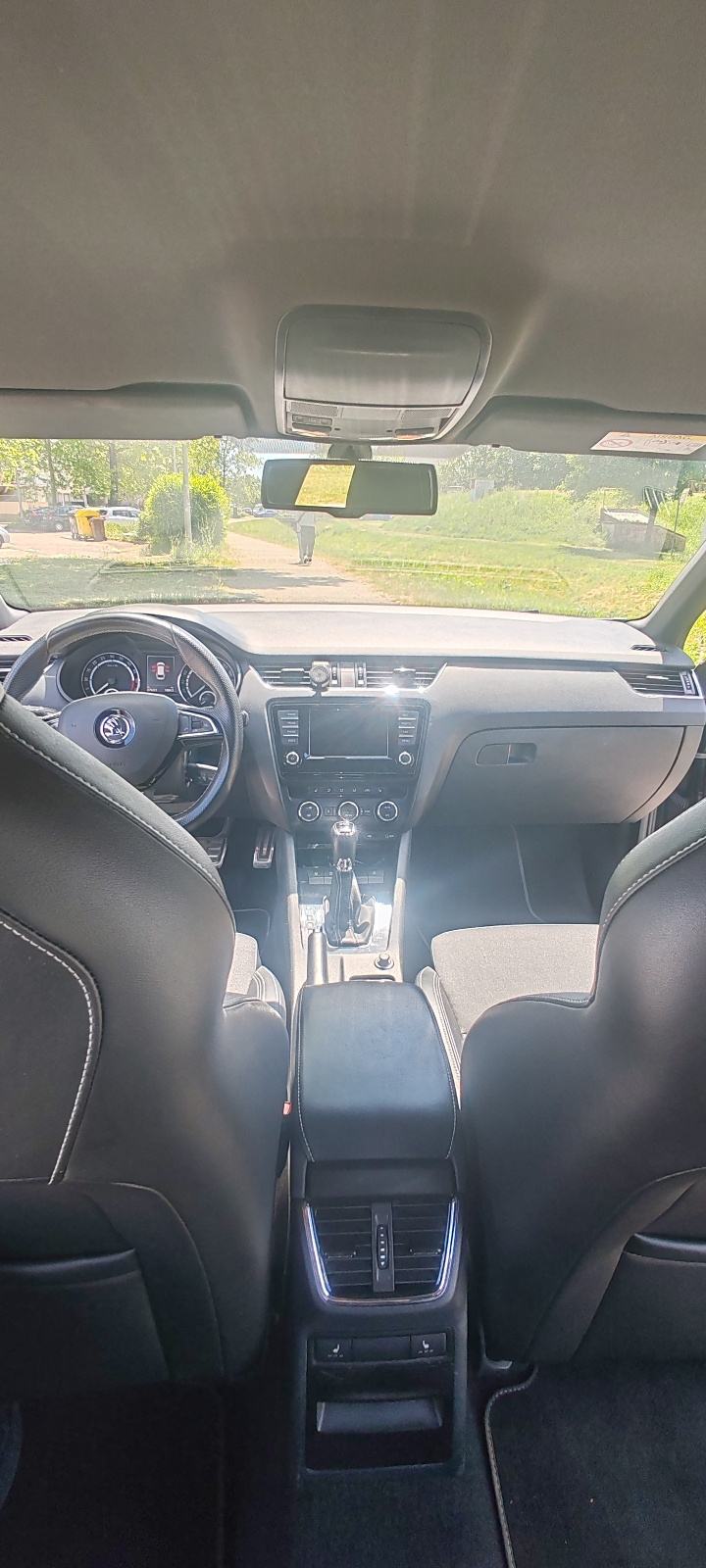 Škoda Octavia Combi 2,0 TDI automatik, fotografija 12