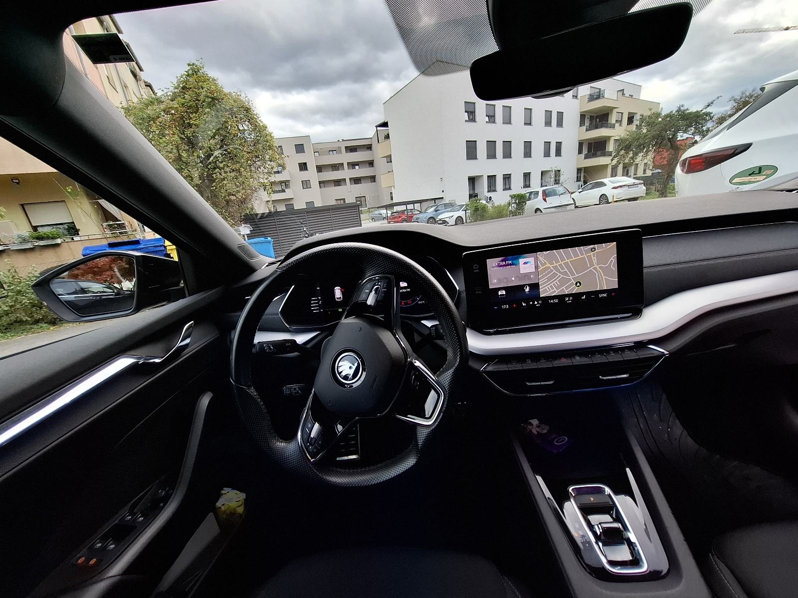 Škoda Octavia Combi 2,0 TDI automatik, fotografija 10