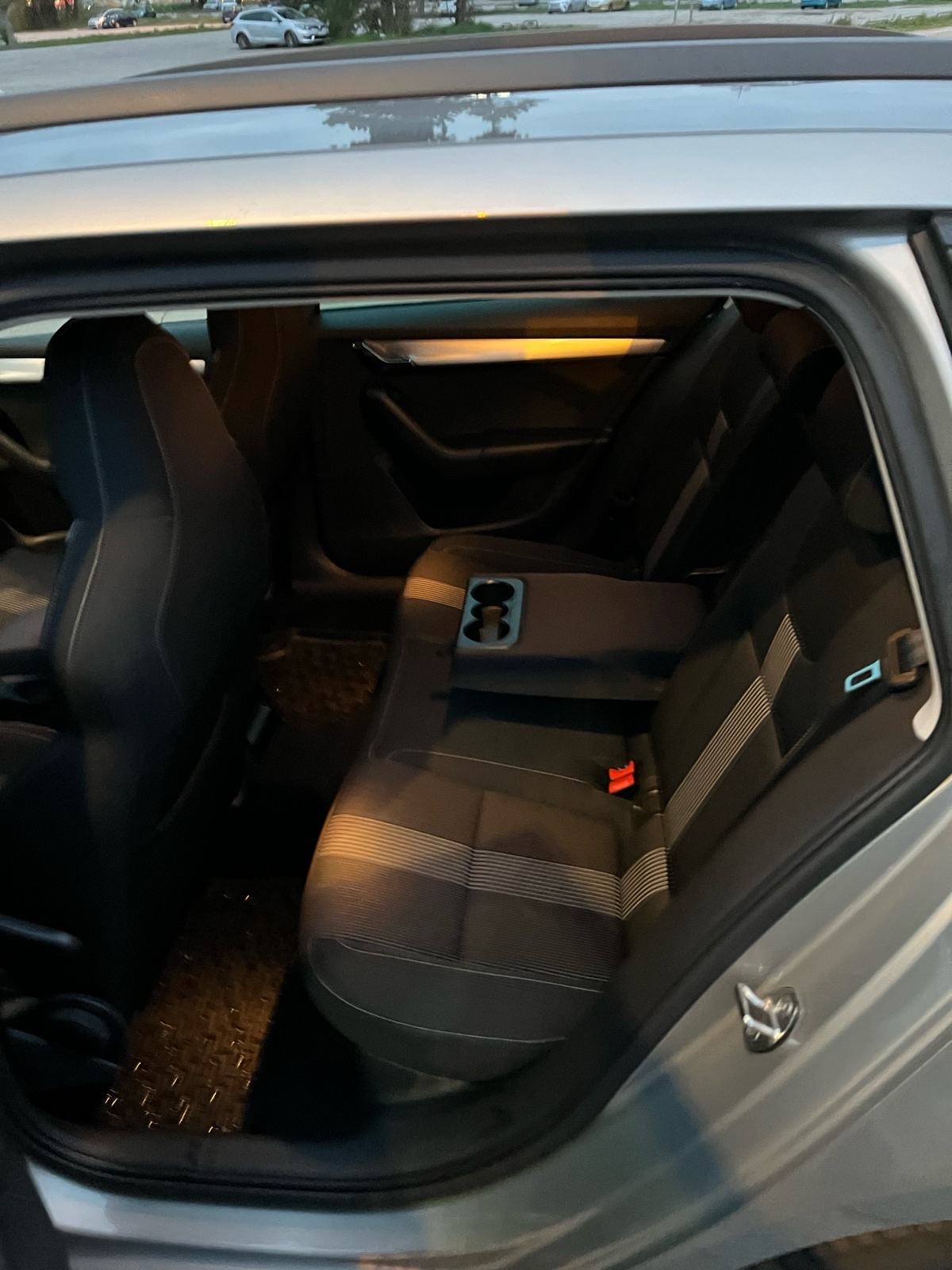 Škoda Octavia Combi 2,0 TDI automatik, fotografija 15