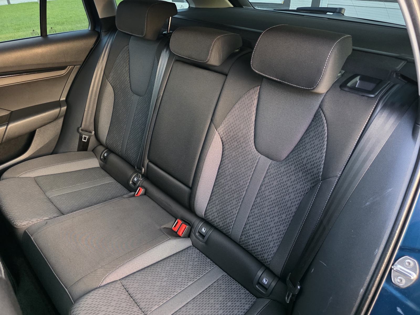 Škoda Octavia Combi 2,0 TDI automatik,110kw,FRONT ASSIST,NAVI,TEMP, fotografija 15
