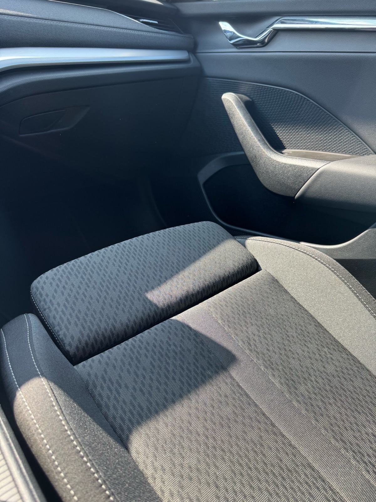 Škoda Octavia Combi 2.0 TDI DSG+F1+MATRIX+ACC+KAMERA+MASAZA, fotografija 18