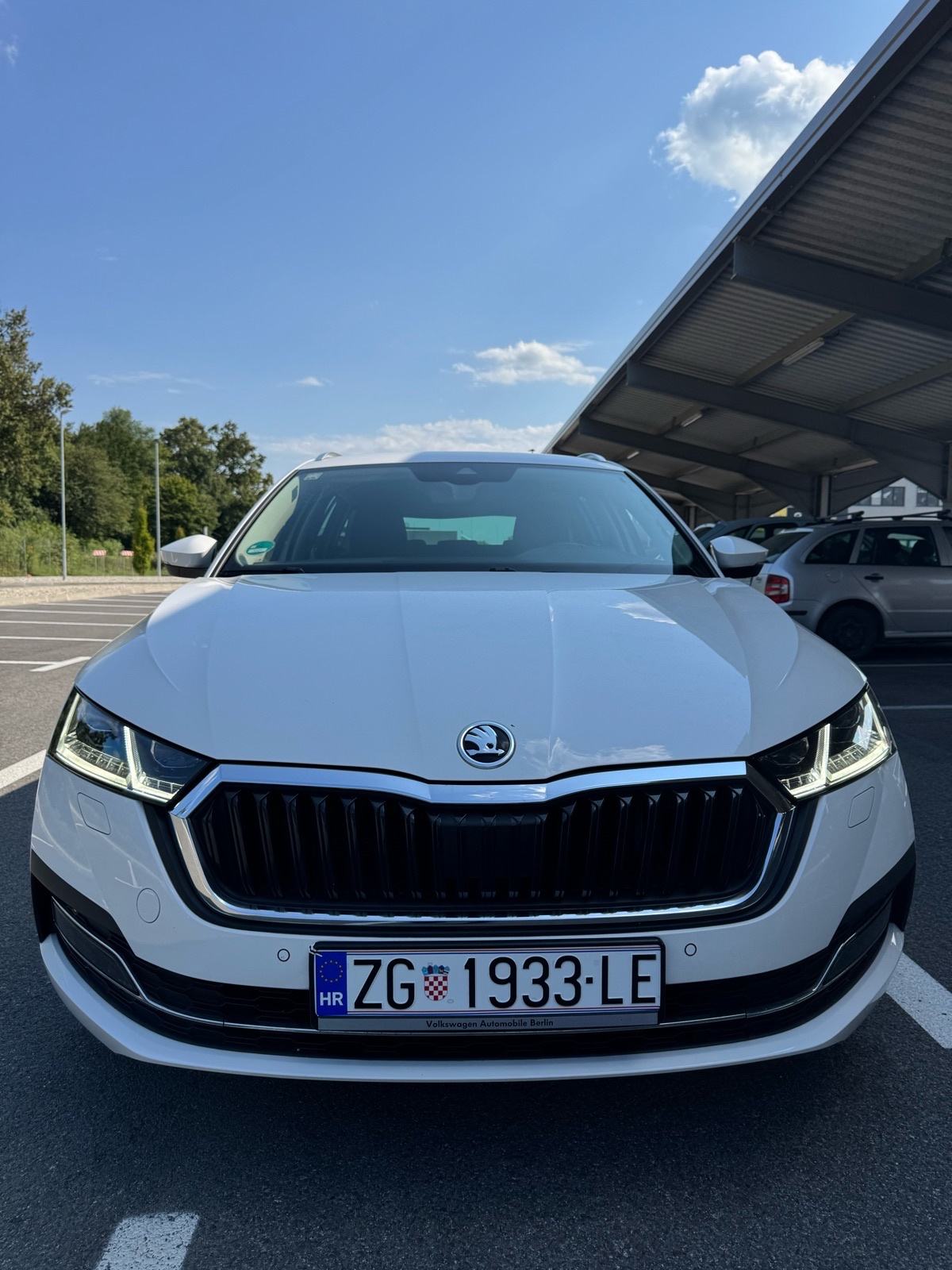 Škoda Octavia Combi 2.0 TDI DSG+F1+MATRIX+ACC+KAMERA+MASAZA, fotografija 4