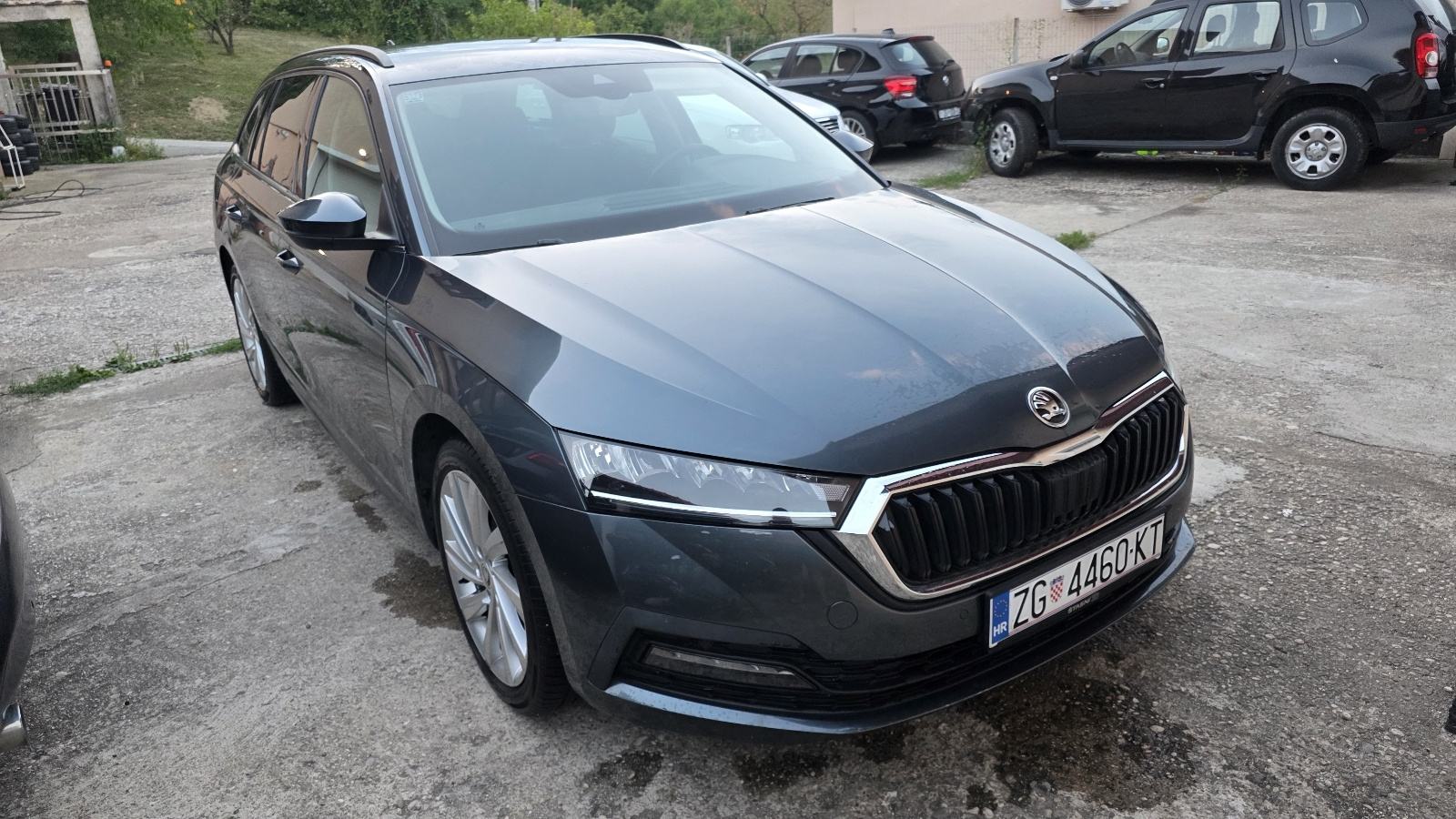 Škoda Octavia2,0 TDI dsg Executive oprema top stanje u pdv, fotografija 2