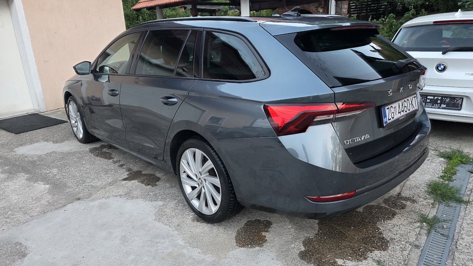 Škoda Octavia2,0 TDI dsg Executive oprema top stanje u pdv, fotografija 4