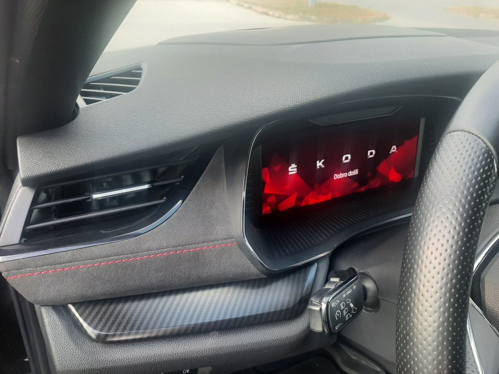 Škoda Octavia Combi 2,0 TDI automatik, fotografija 7