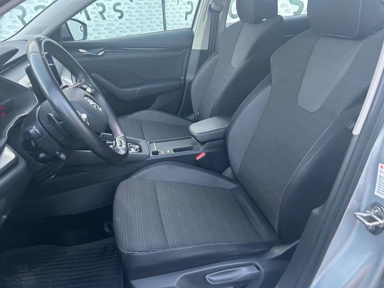 Škoda Octavia Combi 2,0 TDI °STYLE°ALU 16°VIRTUAL°NAVIGACIJA°, fotografija 11