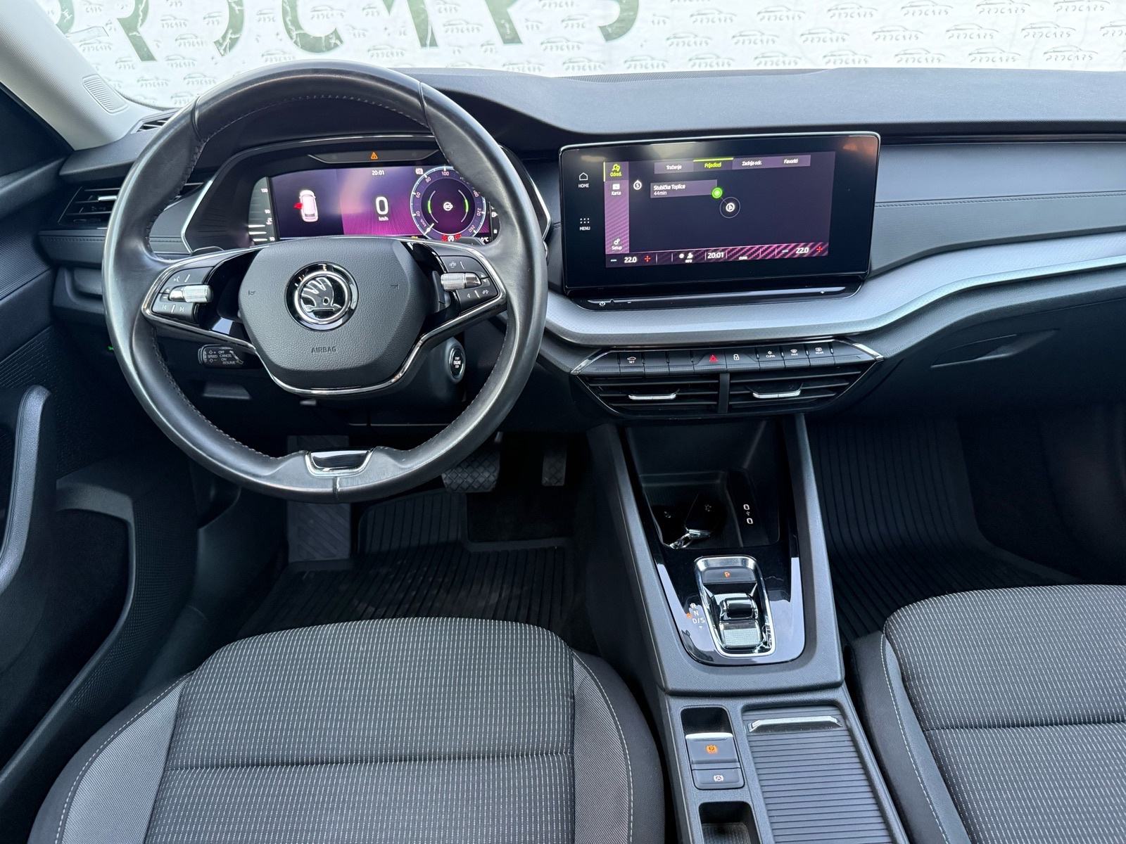 Škoda Octavia Combi 2,0 TDI °STYLE°ALU 16°VIRTUAL°NAVIGACIJA°, fotografija 15