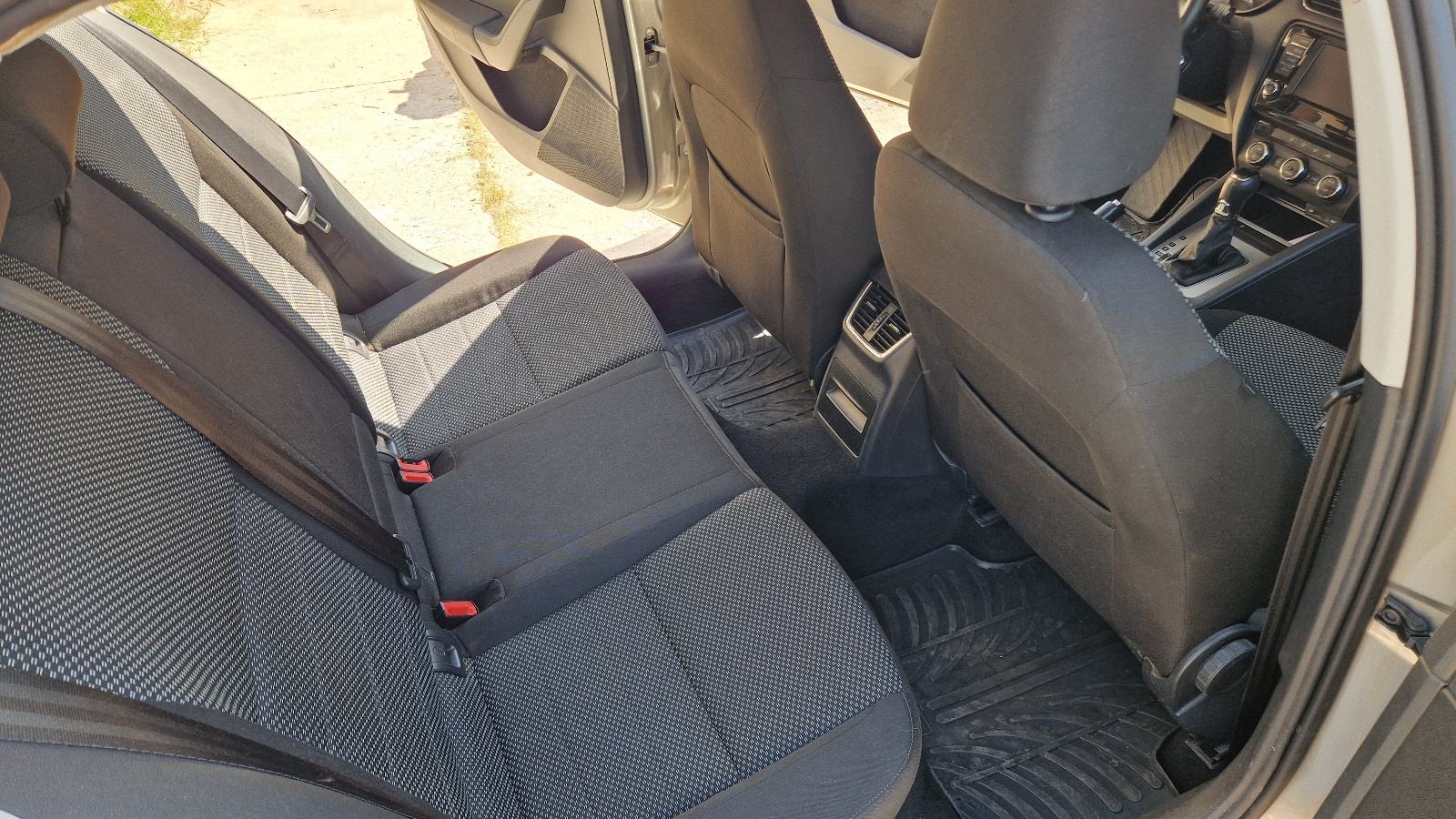 Škoda Octavia Combi 2,0 TDI DSG, na tvrtku, sa PDV-om 8100 e, Pula, fotografija 5