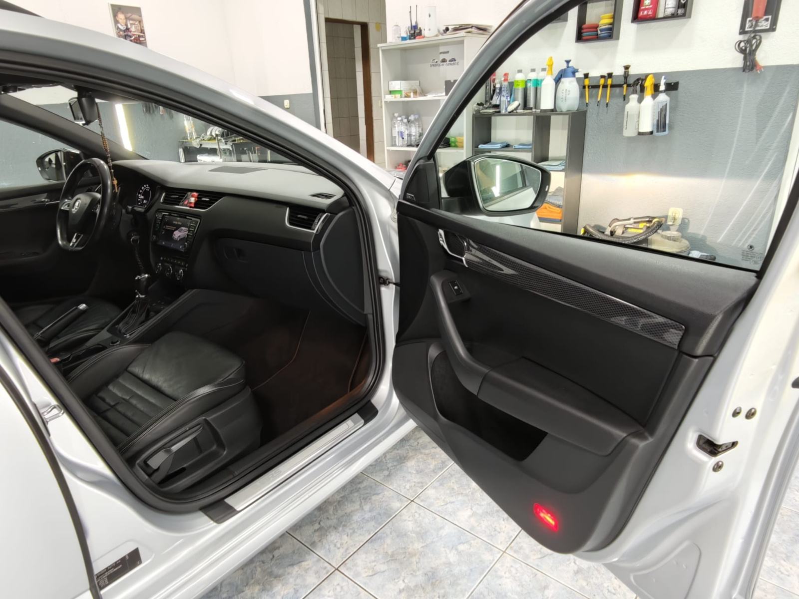 Škoda Octavia RS Combi 2,0 TDI automatik, fotografija 12
