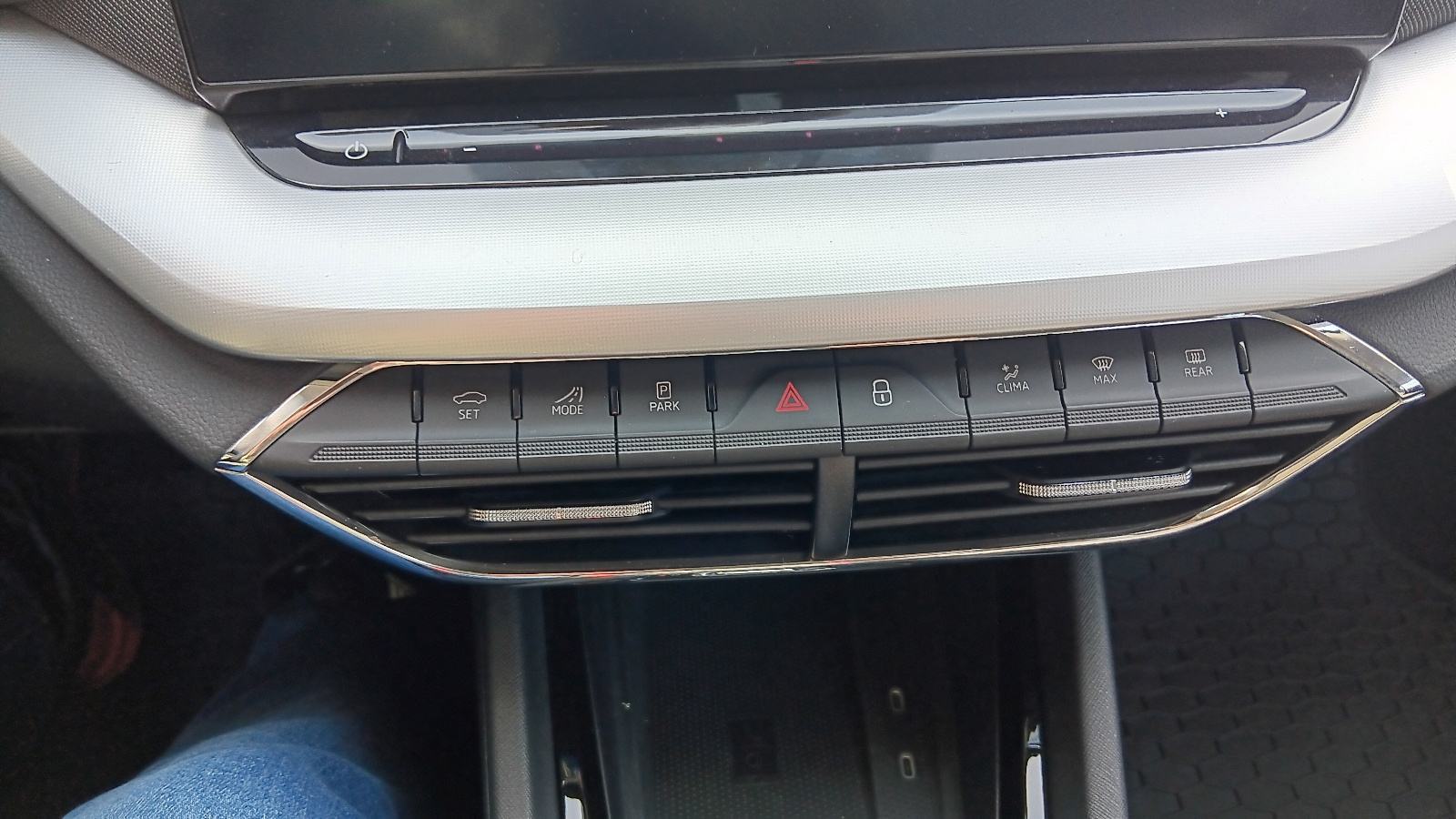 Škoda Octavia Combi 2,0 TDI automatik, fotografija 15