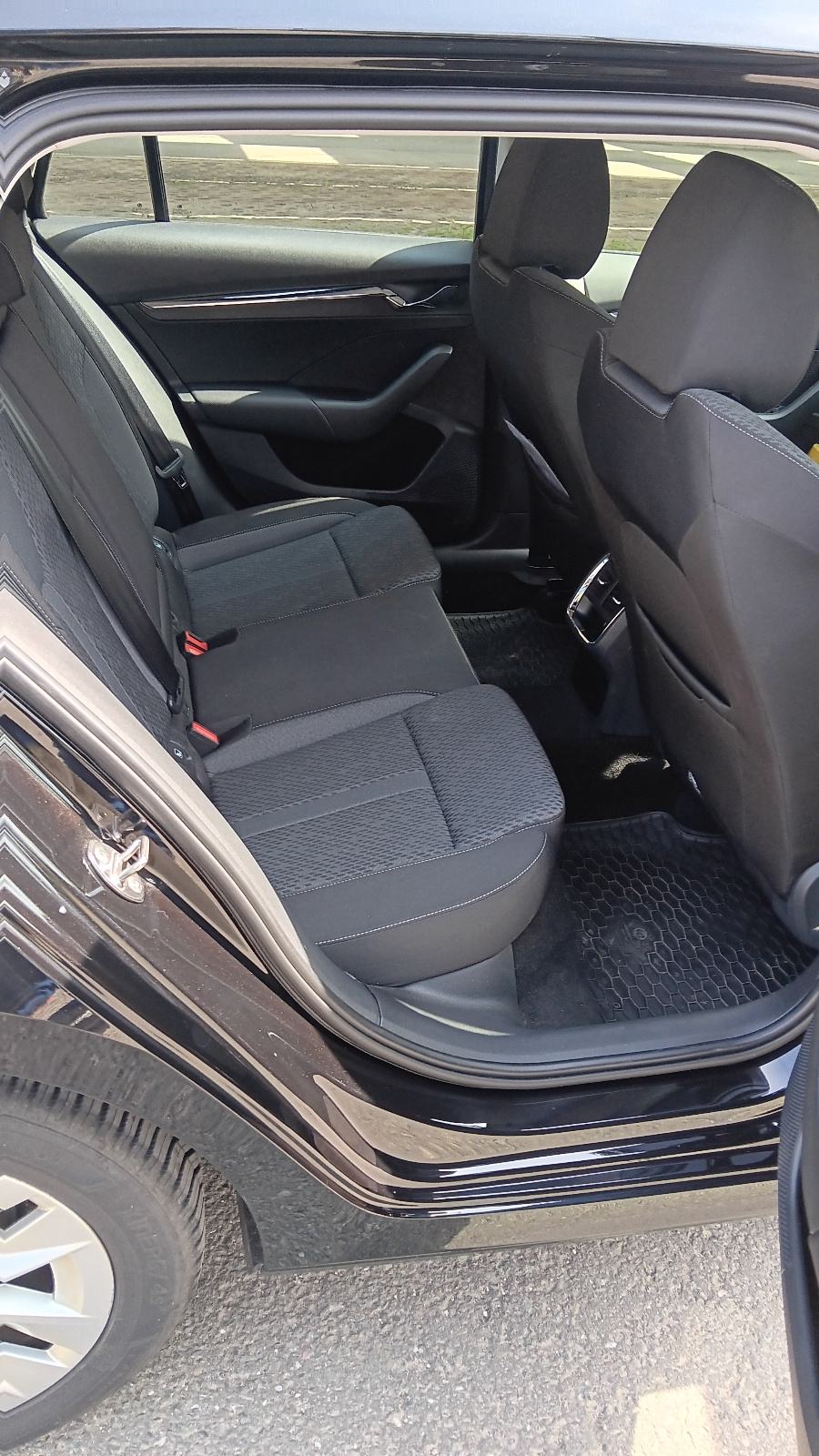 Škoda Octavia Combi 2,0 TDI automatik, fotografija 13