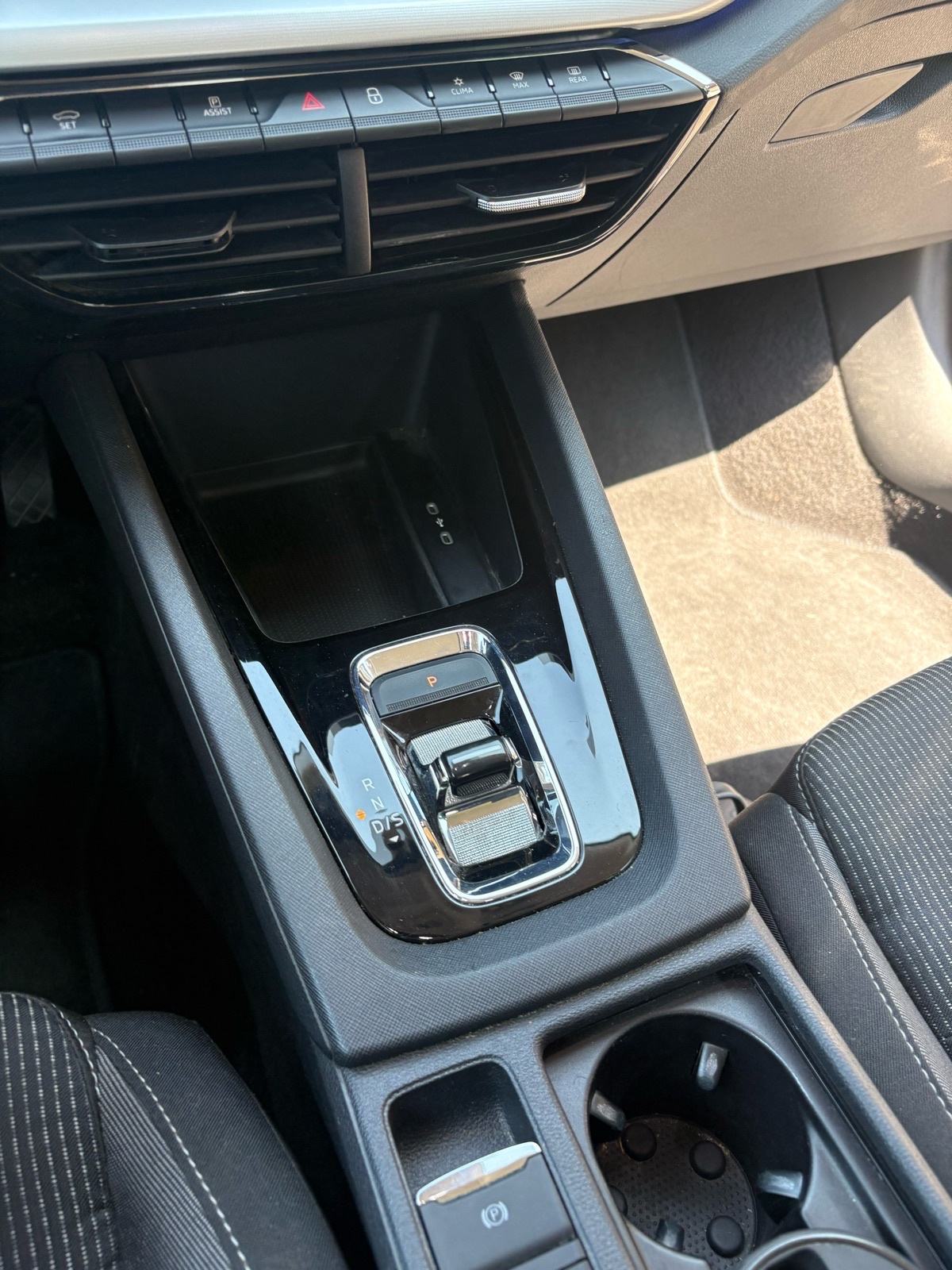 Škoda Octavia Combi 2,0 TDI automatik, fotografija 9