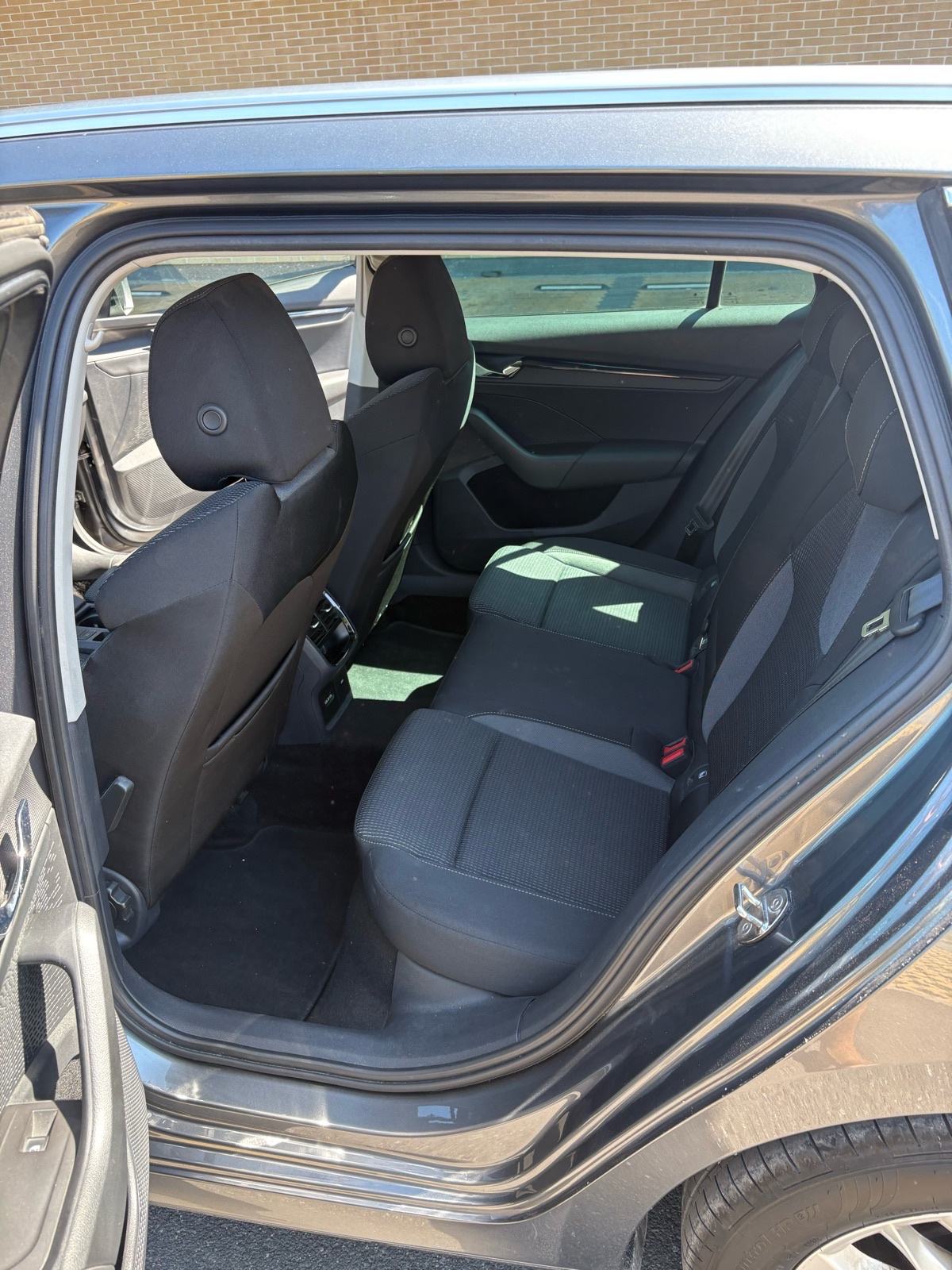 Škoda Octavia Combi 2,0 TDI automatik, fotografija 15