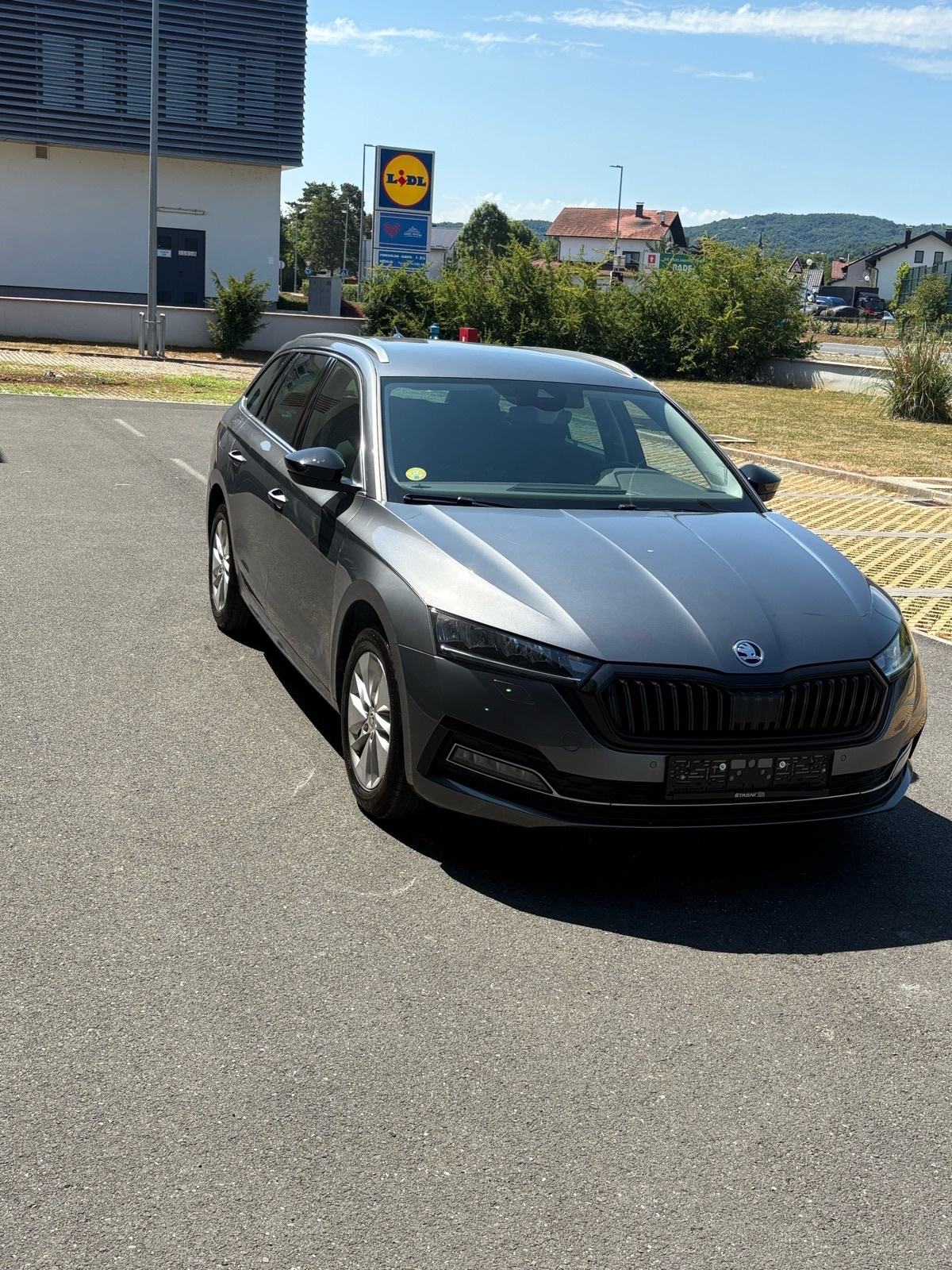 Škoda Octavia Combi 2,0 TDI automatik, fotografija 16