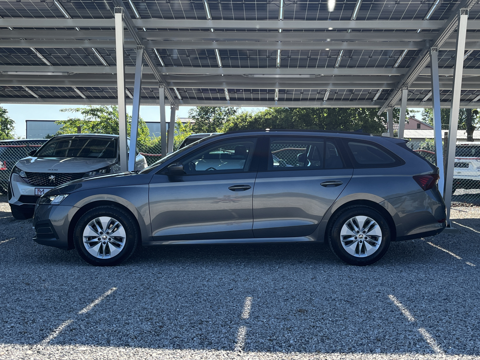 Škoda Octavia Combi 2,0 TDI AMBITION, LEASING BEZ UČEŠĆA I BEZ JAMCA, fotografija 3