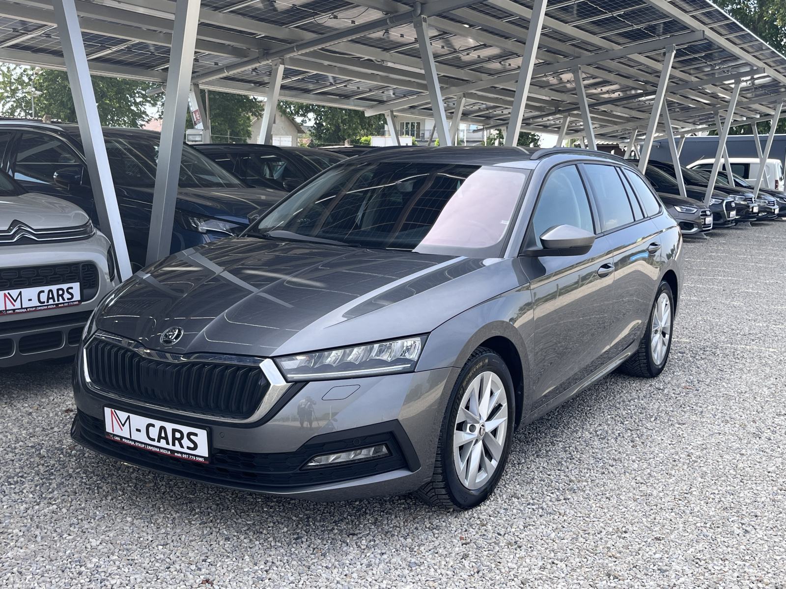 Škoda Octavia Combi 2,0 TDI, BUISNESS, LEASING BEZ UČEŠĆA I BEZ JAMCA, fotografija 3