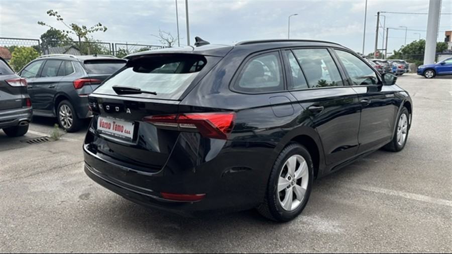 Škoda Octavia Combi 2.0 TDI DSG, 150KS, Executive, Virtual, U PDV-u., fotografija 5