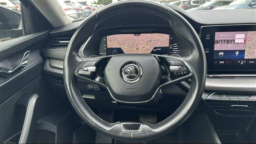 Škoda Octavia Combi 2.0 TDI DSG, 150KS, Executive, Virtual, U PDV-u., fotografija 12