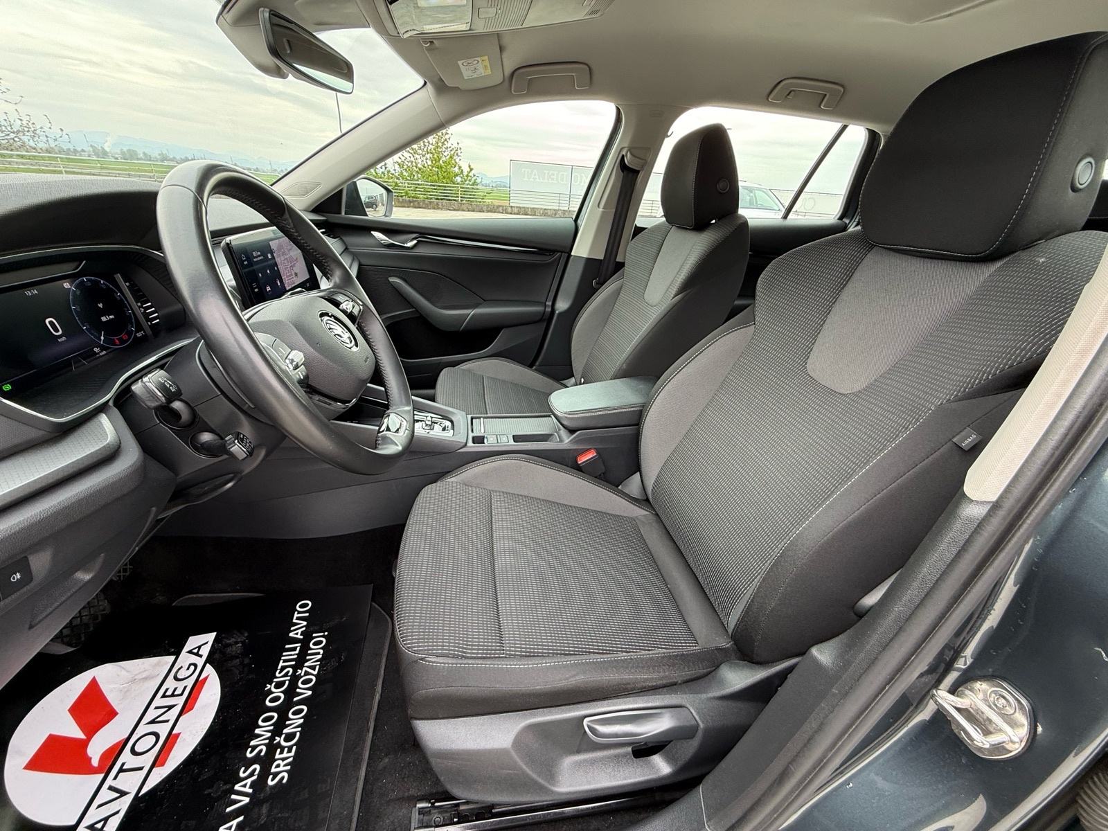 Škoda Octavia Combi 2.0 TDI DSG | 2022 | EUR1 cert. | 141tkm | JAMSTVO, fotografija 9