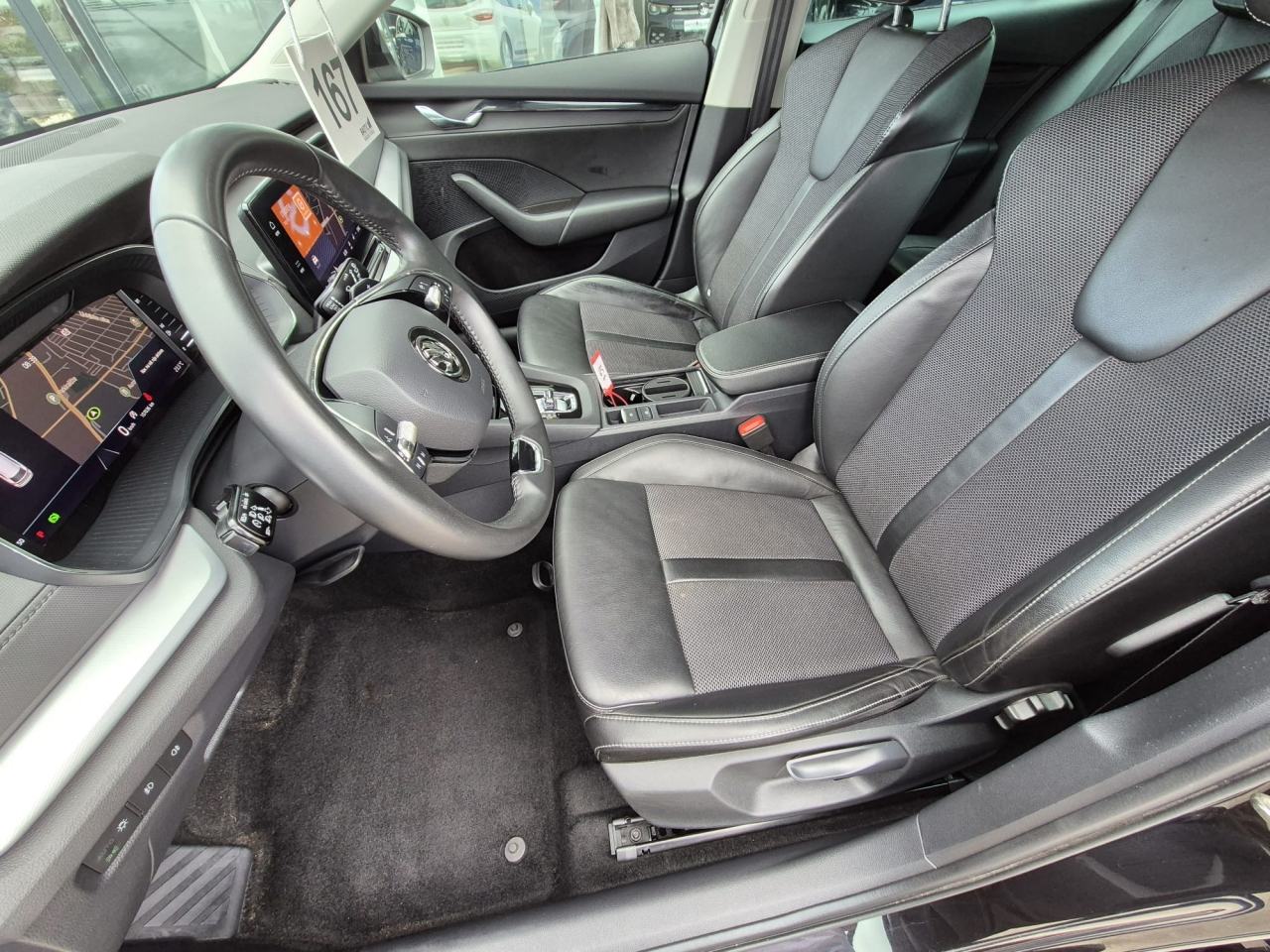 Škoda Octavia Combi 2,0 TDI DSG ALU NAVI FULL LED AMBI.LIGHT*, fotografija 10