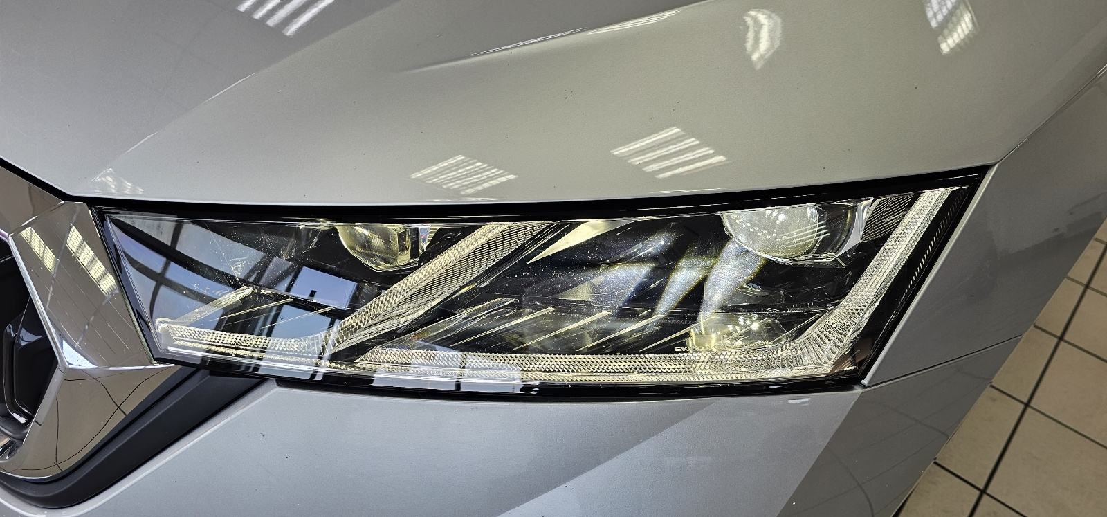 Škoda Octavia Combi 2,0 TDI DSG,EXECUTIVE,LEASING DO 8g.BEZ UČEŠĆA, fotografija 9