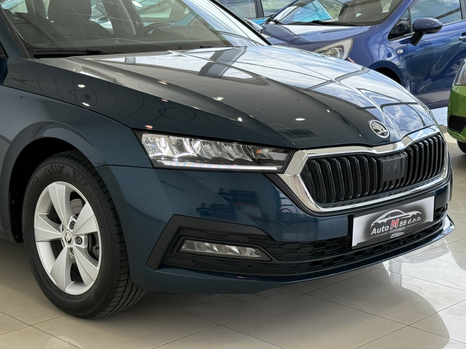 Škoda Octavia Combi 2.0 TDi DSG⭐️49.600km⭐️PDV⭐️KEYLESS⭐️GARANCIJA, fotografija 4