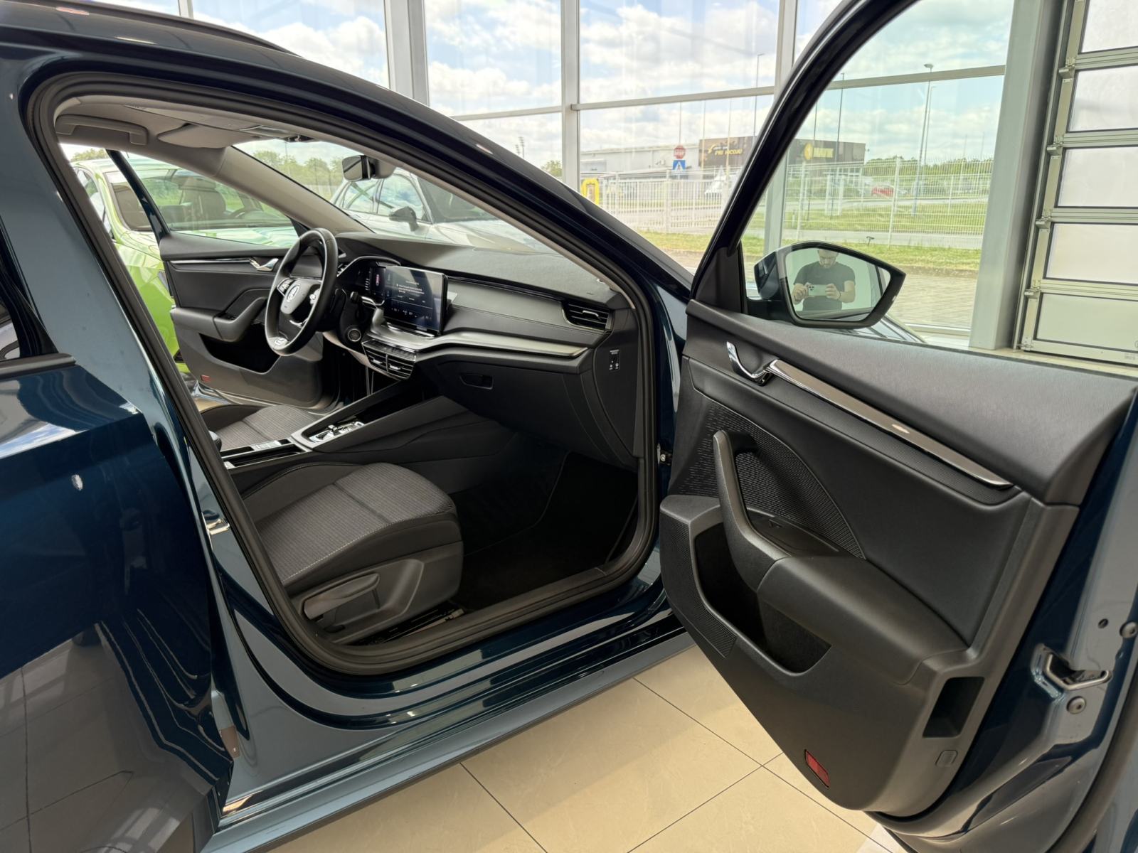 Škoda Octavia Combi 2.0 TDi DSG⭐️49.600km⭐️PDV⭐️KEYLESS⭐️GARANCIJA, fotografija 16