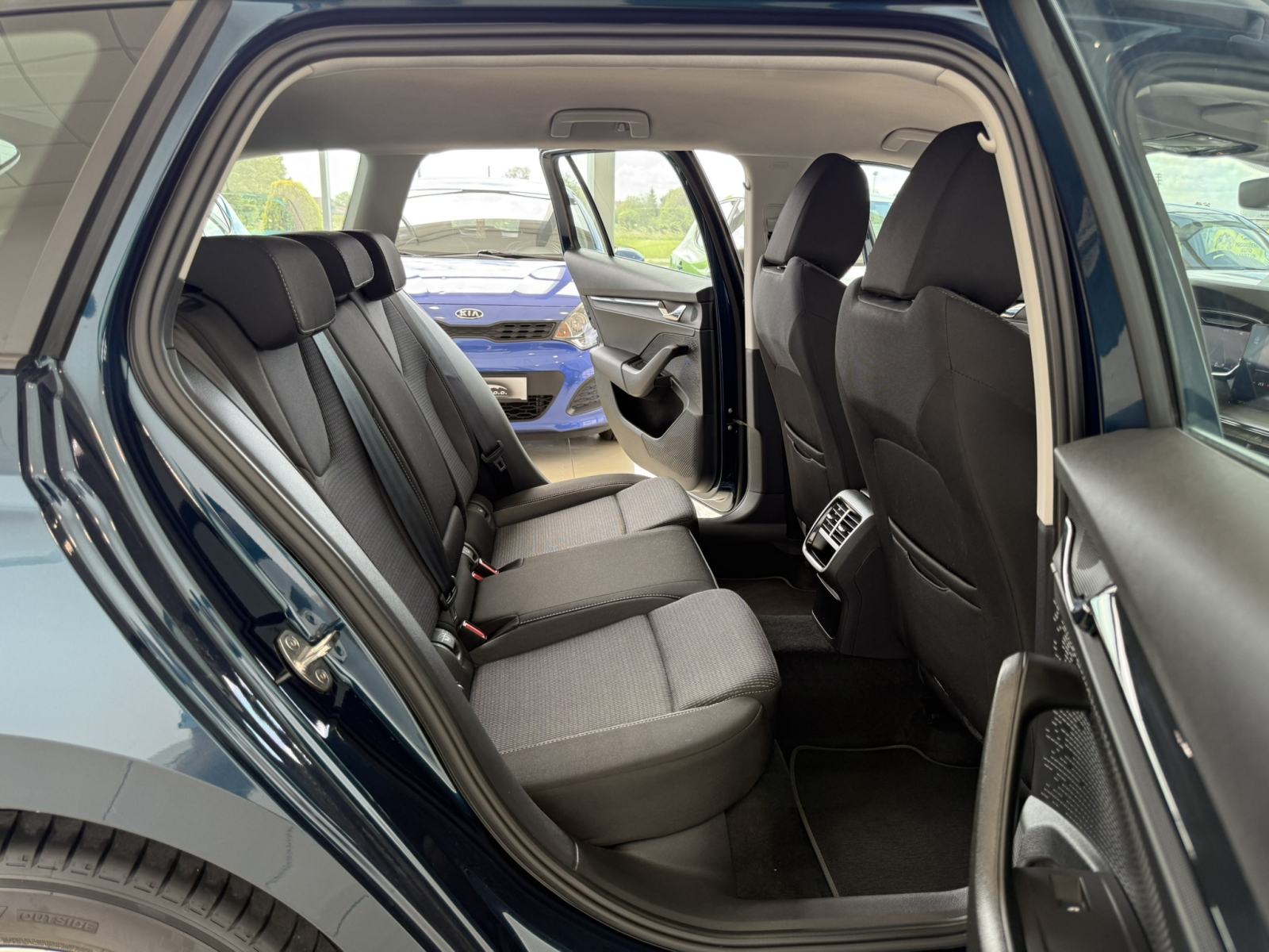 Škoda Octavia Combi 2.0 TDi DSG⭐️49.600km⭐️PDV⭐️KEYLESS⭐️GARANCIJA, fotografija 20