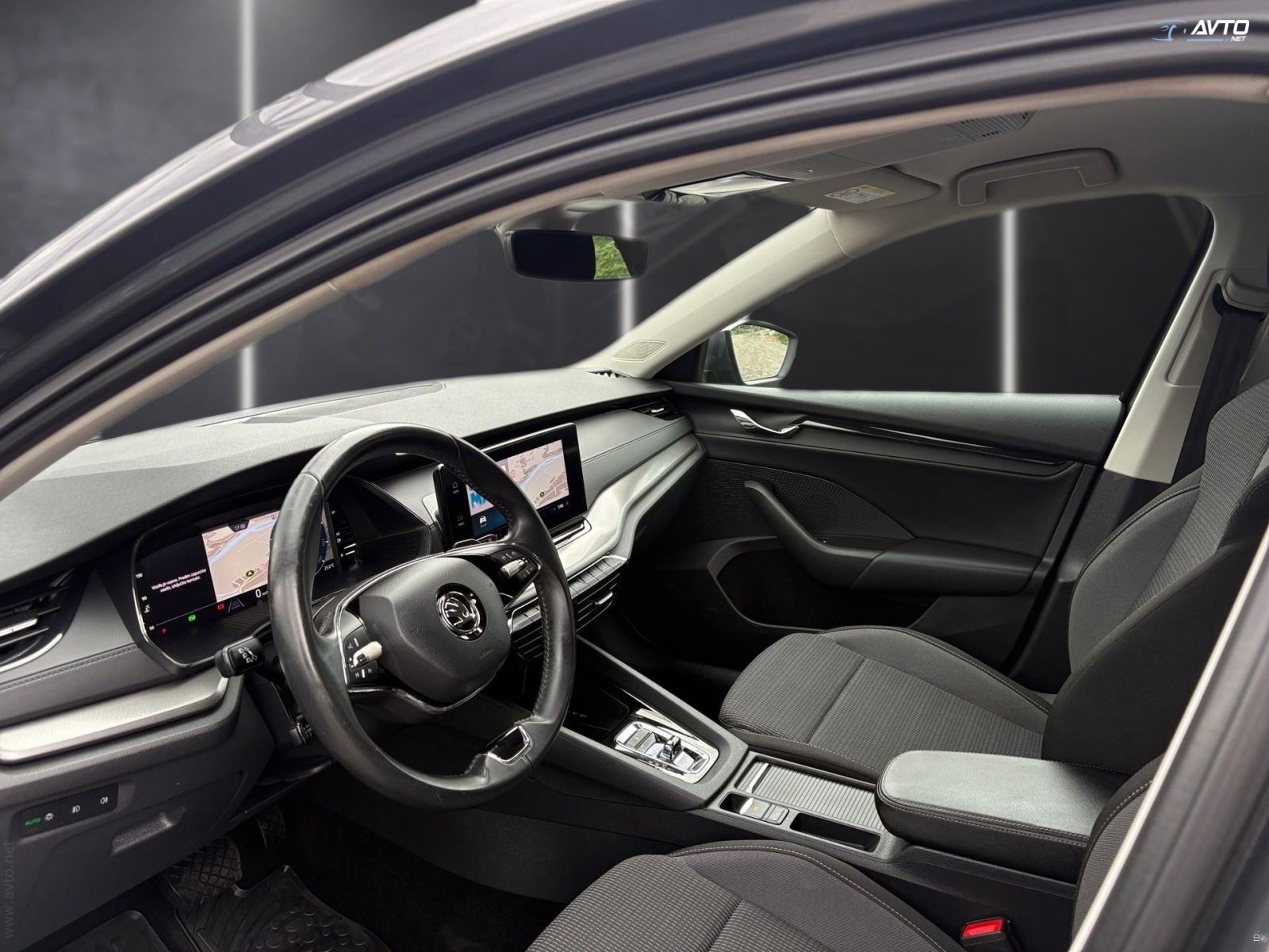 Škoda Octavia Combi 2.0 TDI - DSG - LED - VIRTUAL - NAVI - PDC, fotografija 6