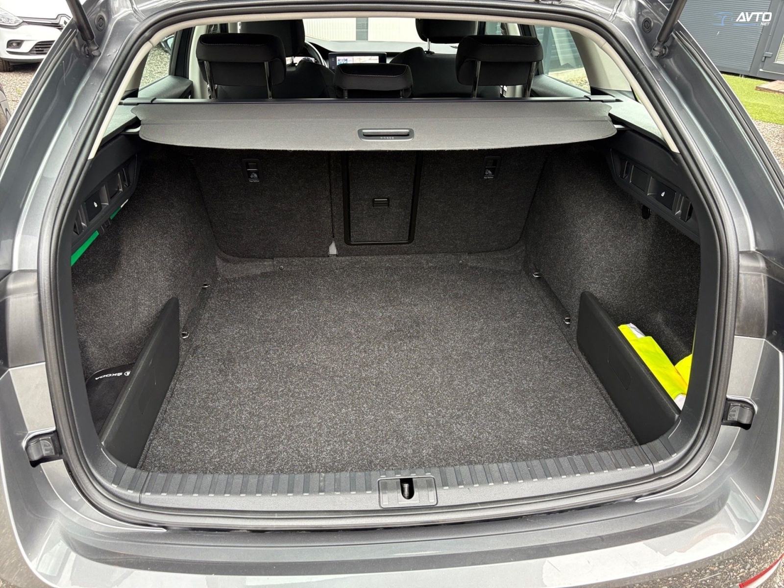 Škoda Octavia Combi 2.0 TDI - DSG - LED - VIRTUAL - NAVI - PDC, fotografija 11