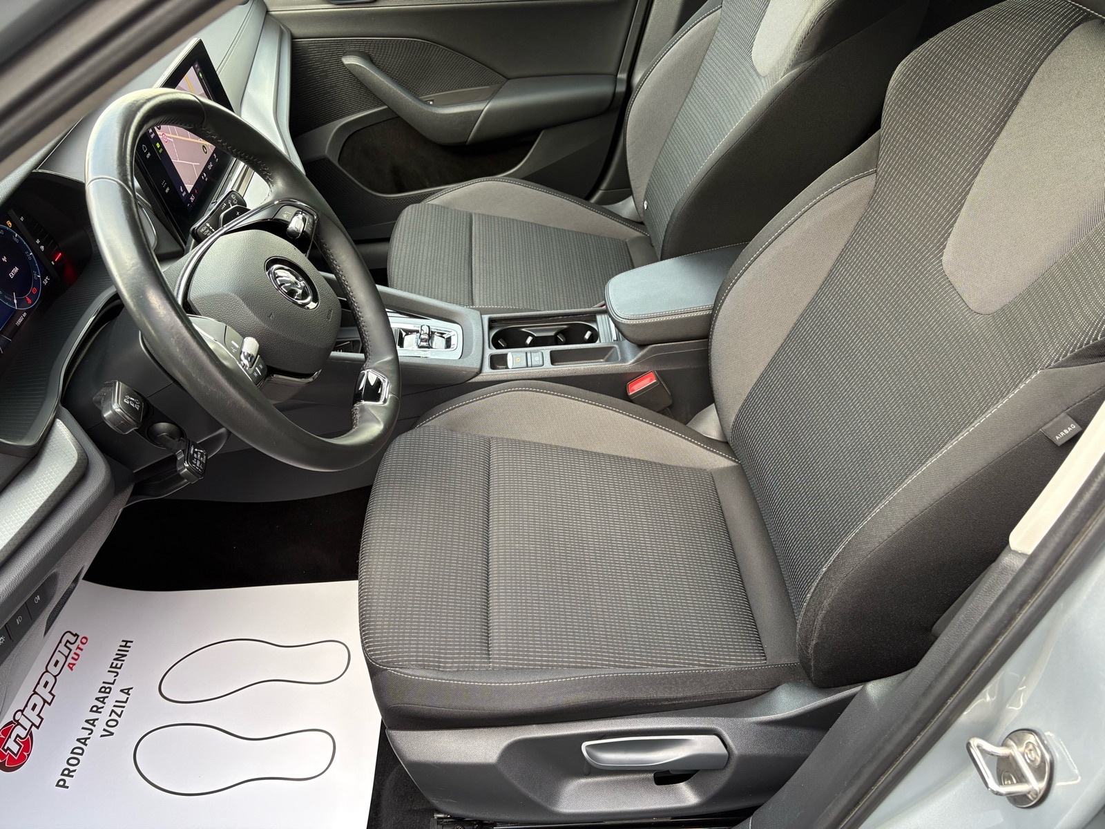Škoda Octavia Combi 2,0 TDI DSG REG:04/2027 - PDV - LEASING RATA 278€, fotografija 11