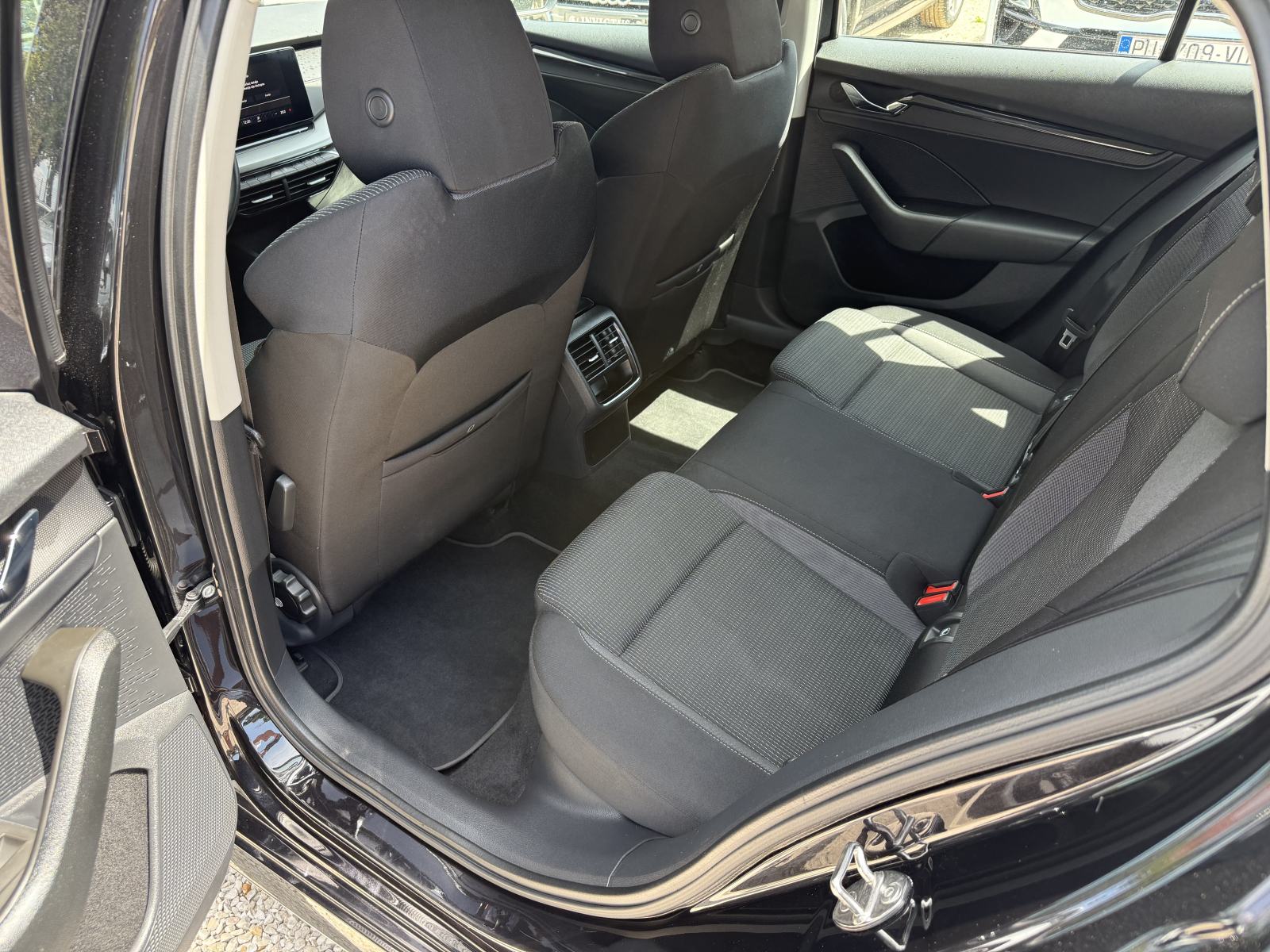 Škoda Octavia 2.0 TDI DSG (150) Ks - 2020. Godina - Ambi - SUSTAV PDV, fotografija 15