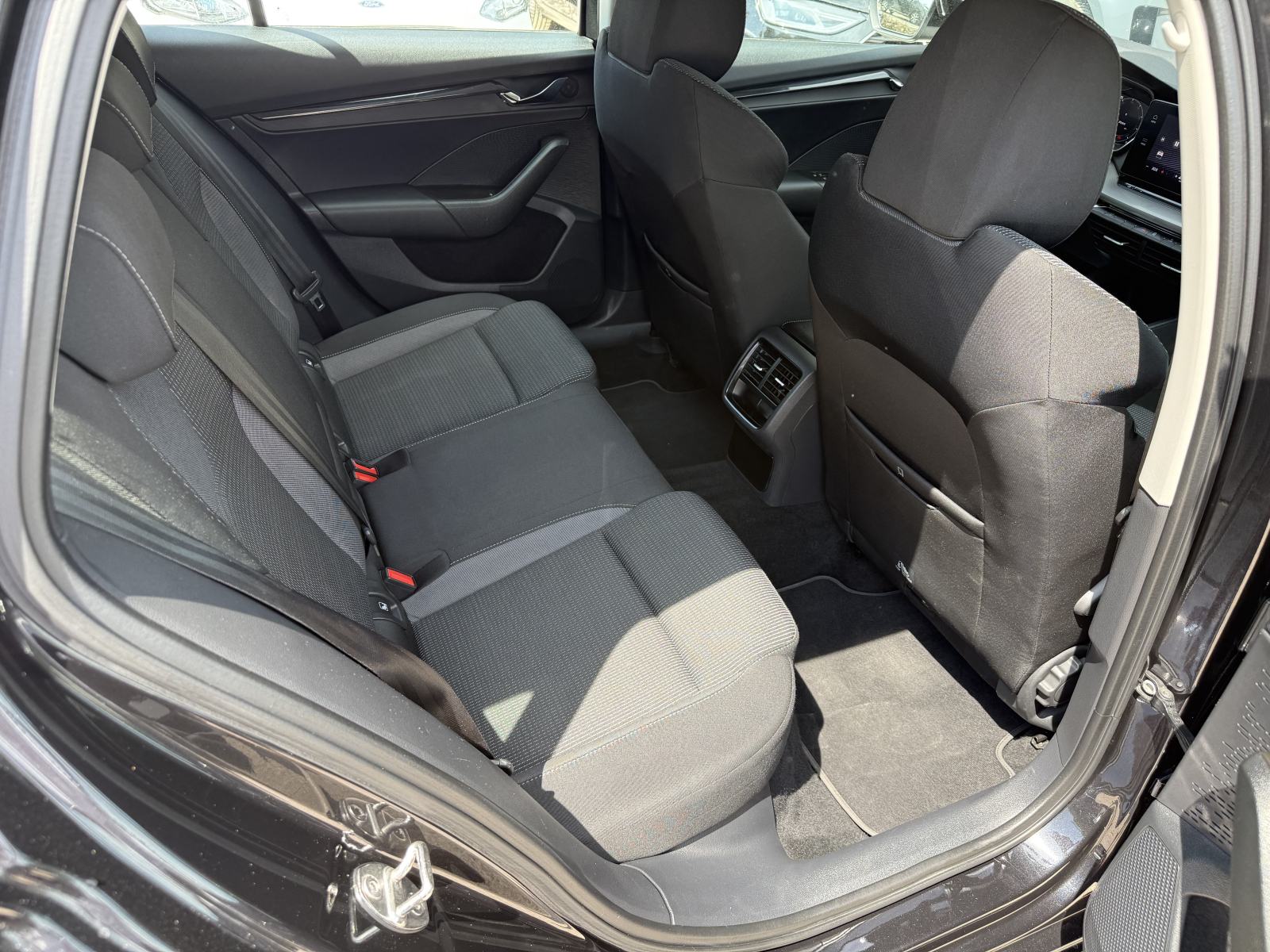 Škoda Octavia 2.0 TDI DSG (150) Ks - 2020. Godina - Ambi - SUSTAV PDV, fotografija 17