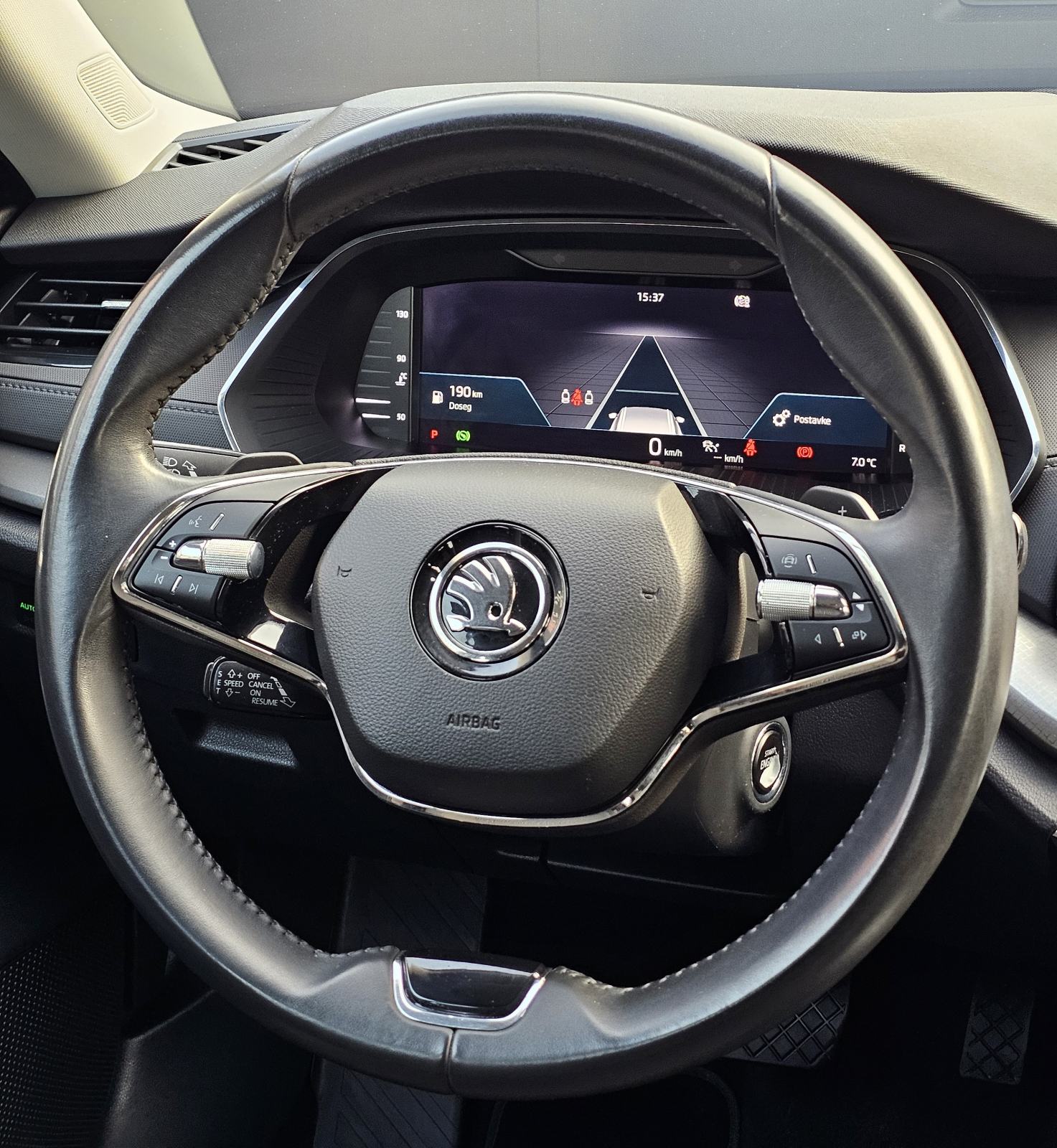 Škoda Octavia Combi 2,0 TDI DSG, fotografija 9