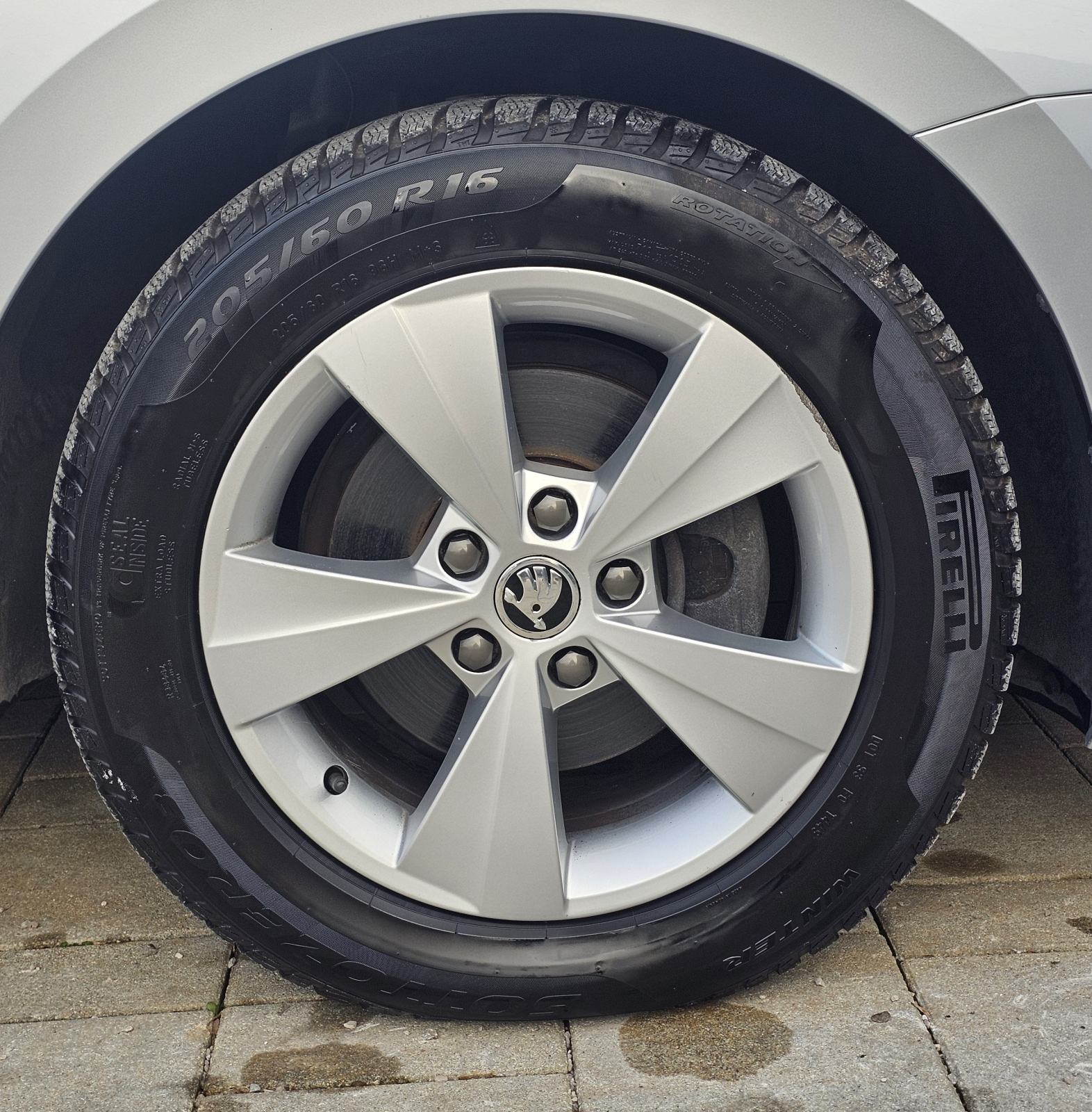 Škoda Octavia Combi 2,0 TDI DSG, fotografija 15