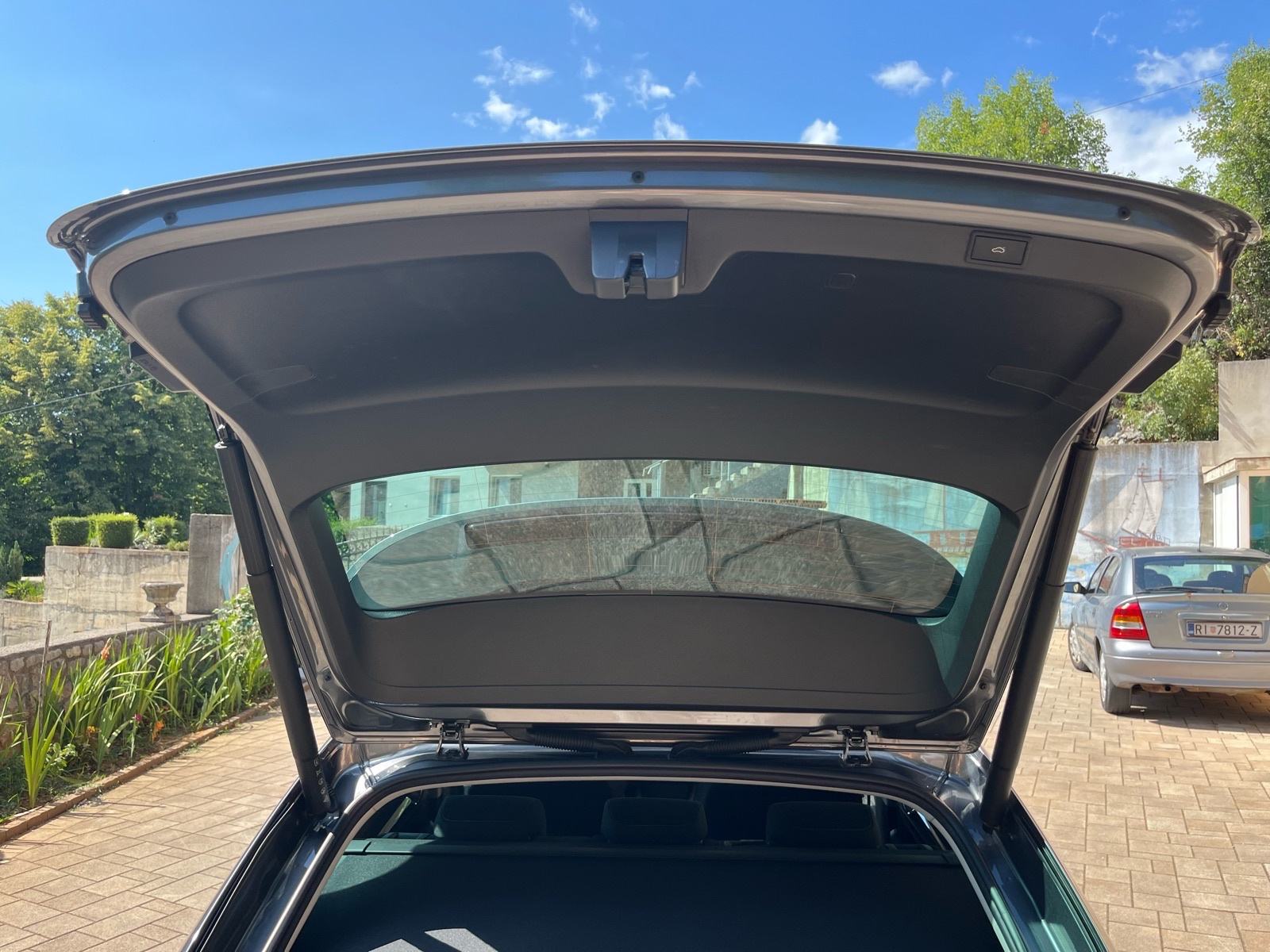 Škoda Octavia Combi 2,0 TDI DSG, fotografija 9